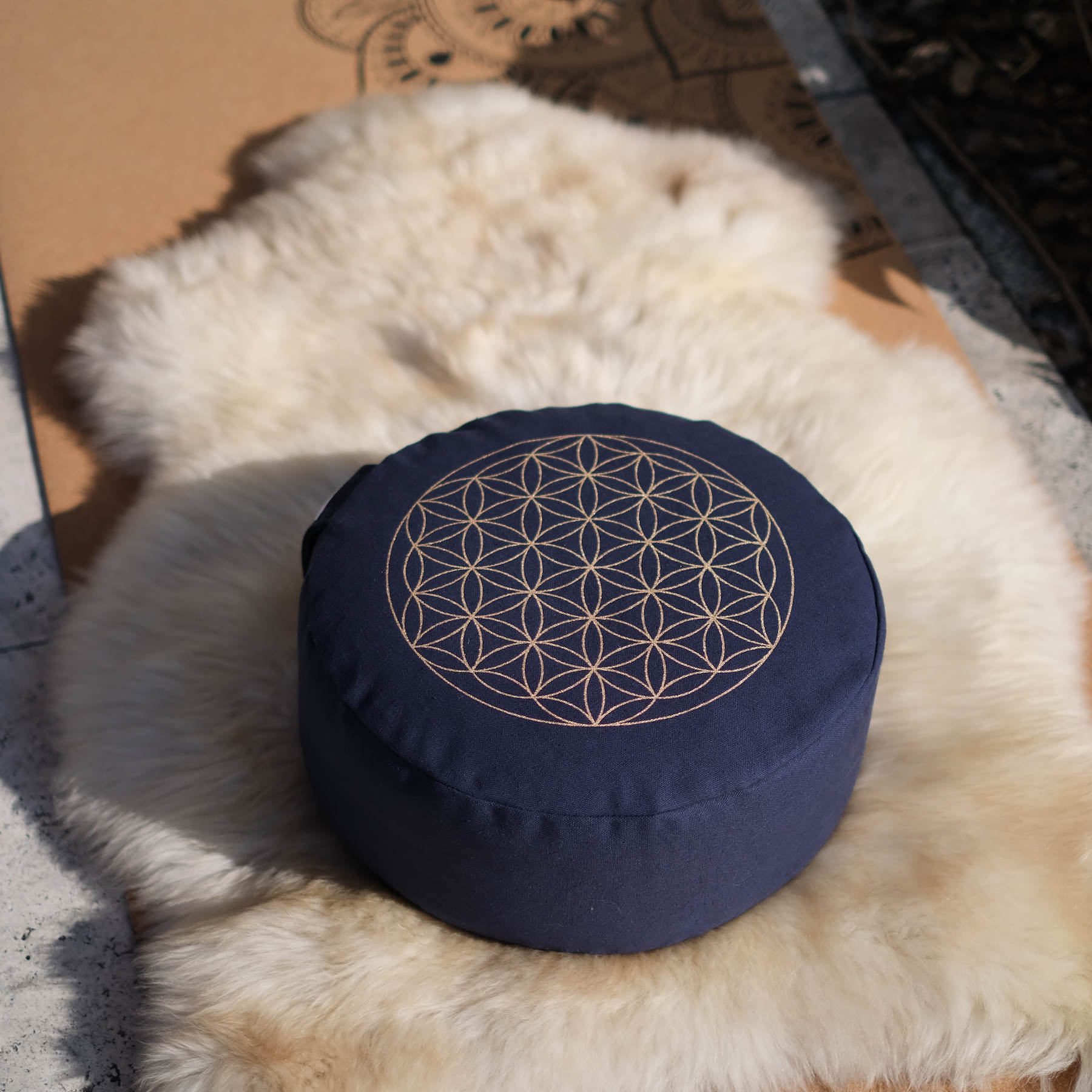 Cuscino da meditazione stampa oro