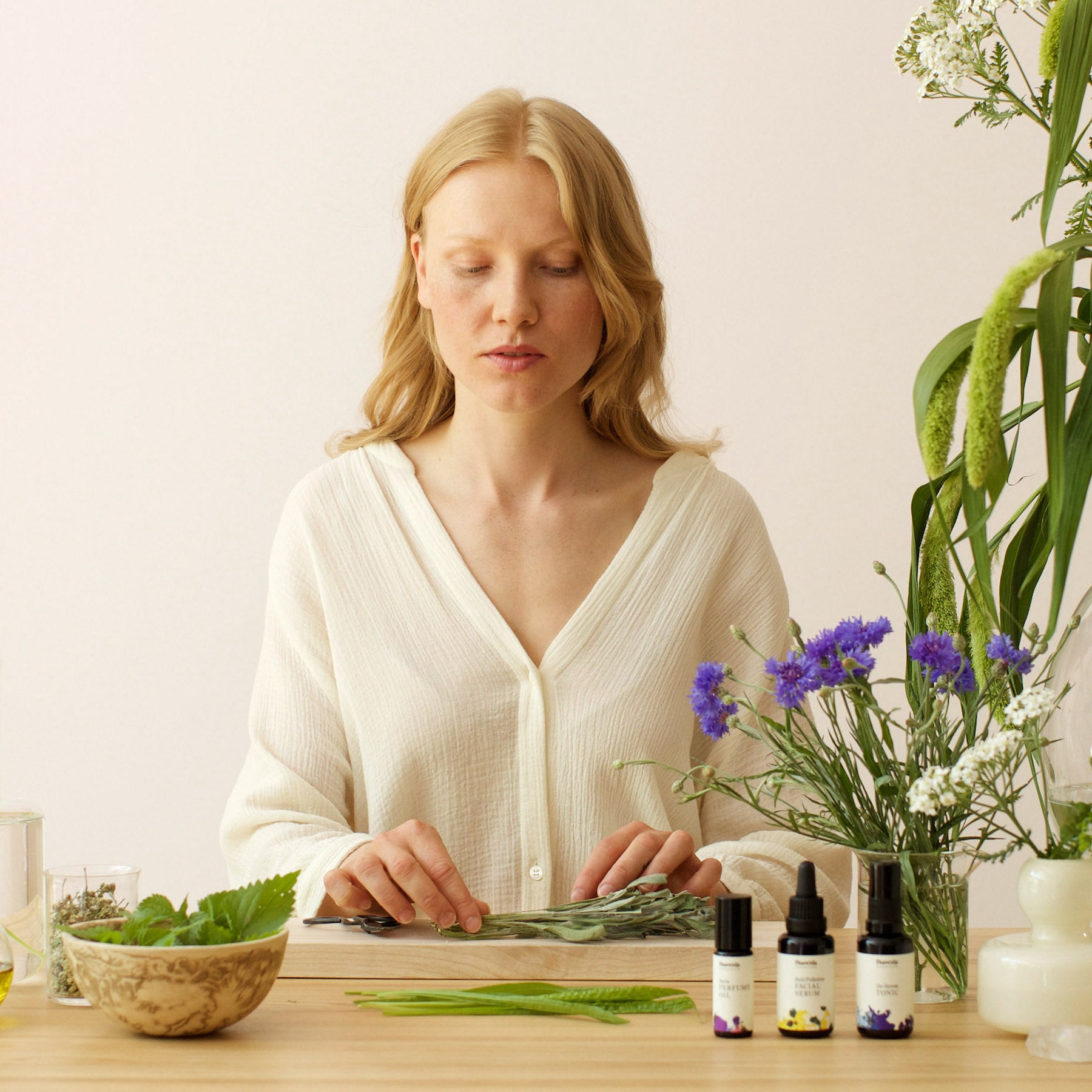 Cosmetici naturali sostenibili con i migliori ingredienti puramente naturali