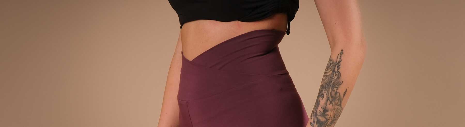 ugc-video pantaloni yoga Viki