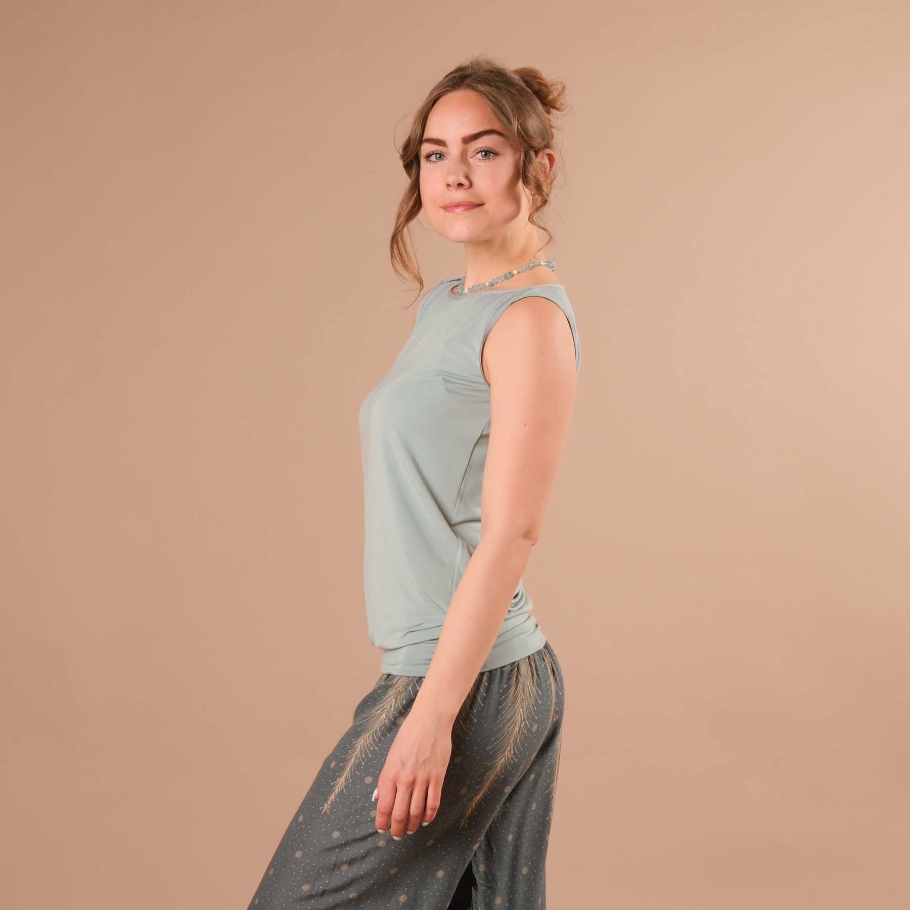 Canotta Yoga Bateau - Prodotto sostenibile in Svizzera green-water