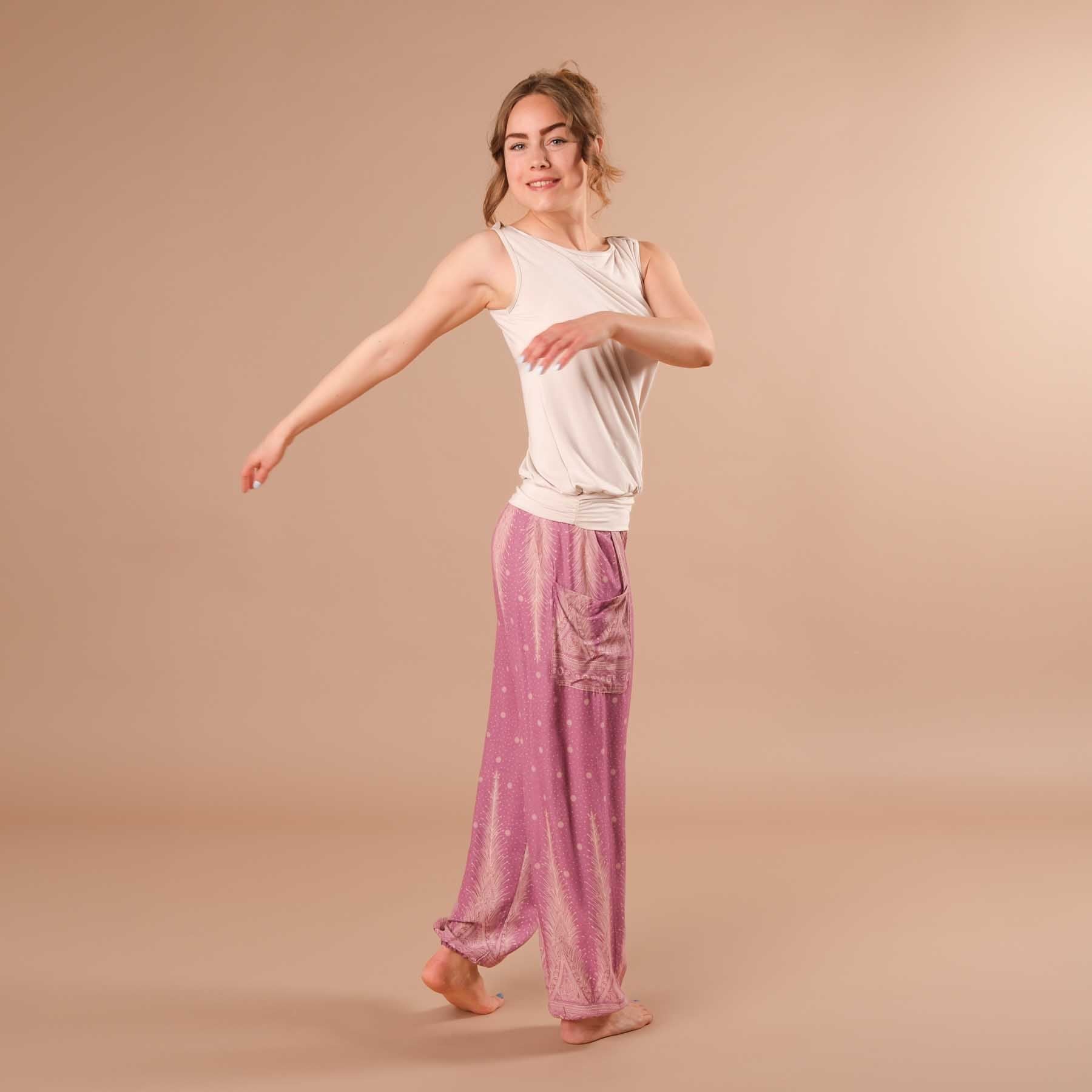 Canotta Yoga Bateau - Realizzata in modo sostenibile in Svizzera sabbia