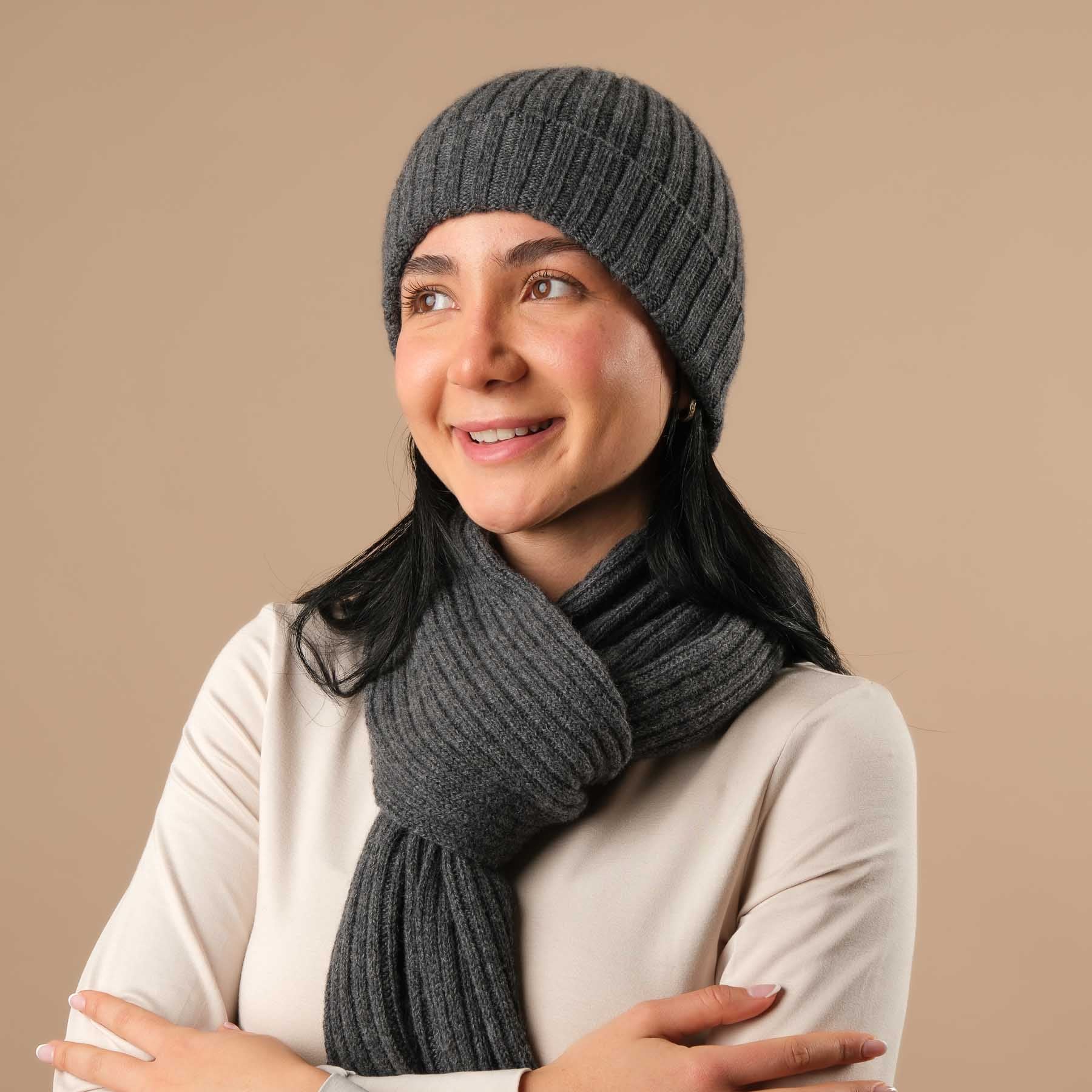 Sciarpa in cashmere a coste antracite