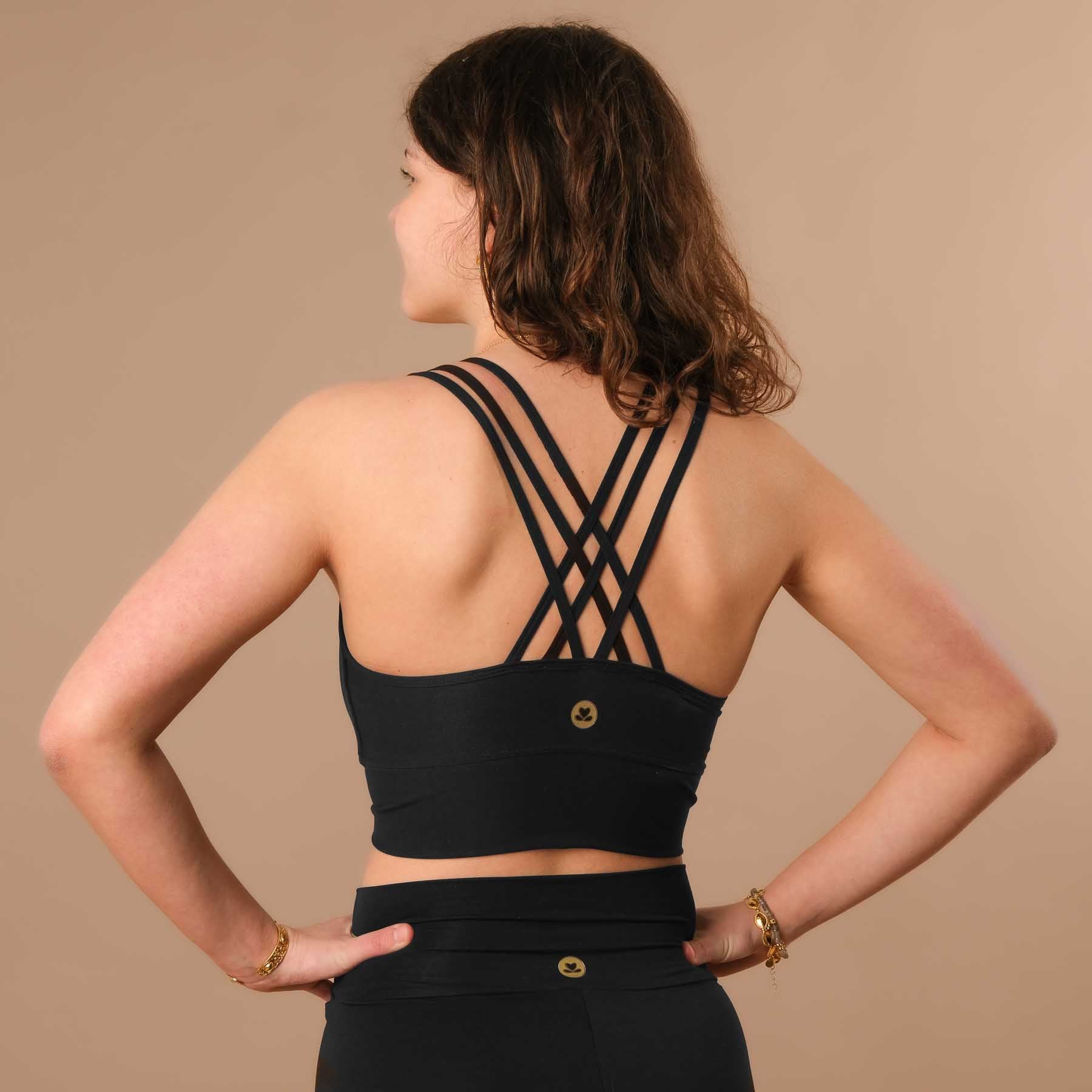 Yoga Crop Top CrissCross Bra nero, incredibilmente comodo da indossare e morbidissimo sulla pelle