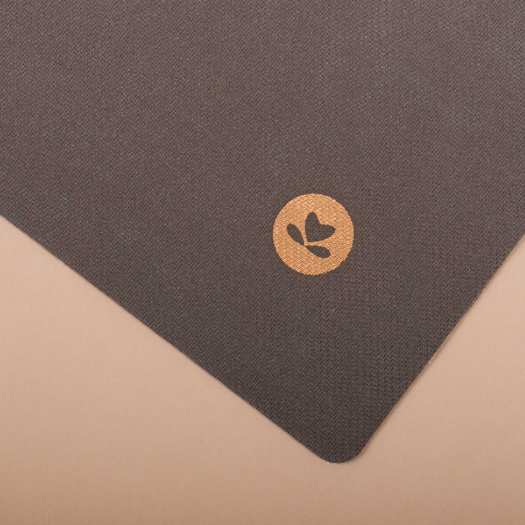 Tappetino da viaggio - Yoga Cloth EcoGrip in gomma naturale FSC antracite