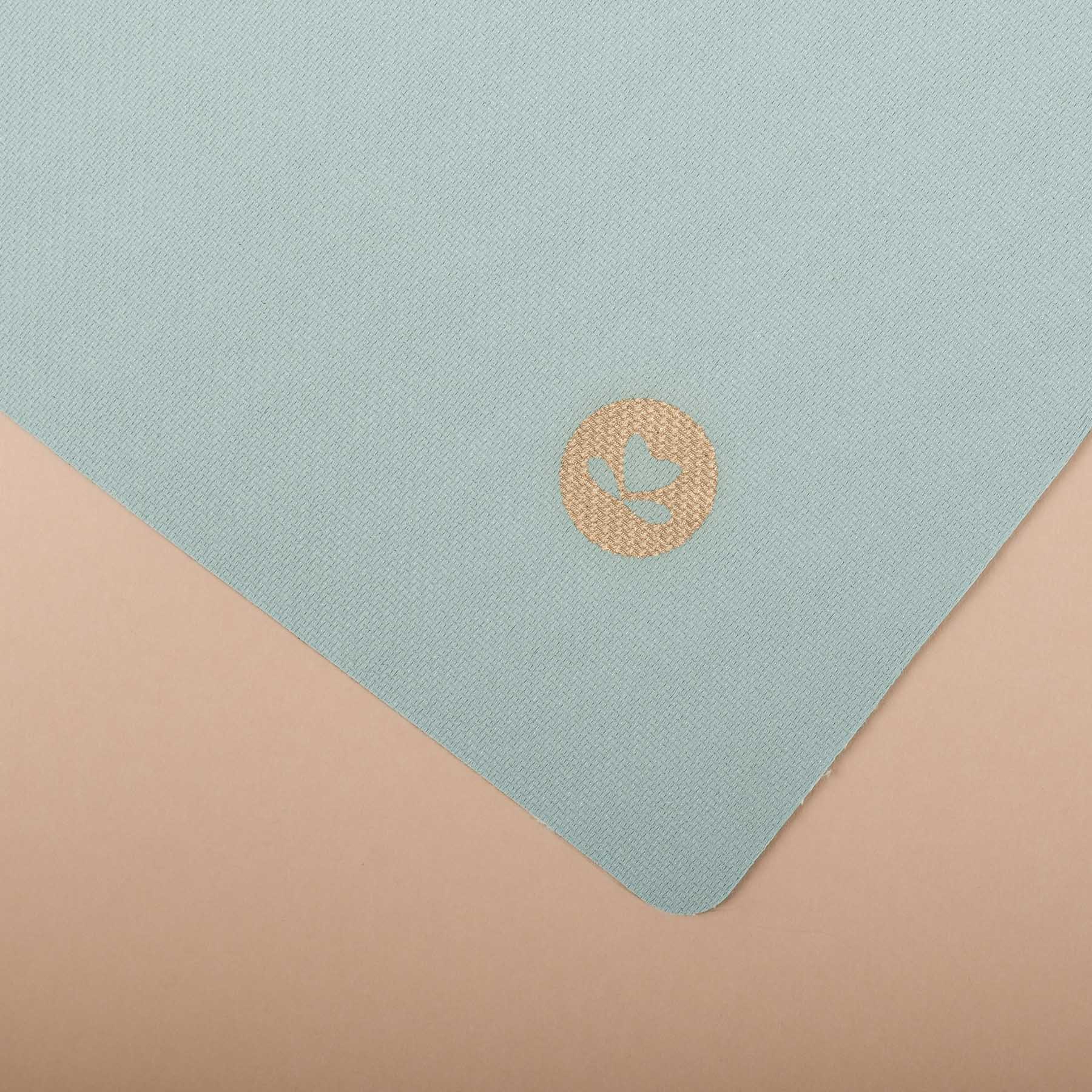 Tappetino da viaggio - Asciugamano da yoga EcoGrip in gomma naturale FSC menta