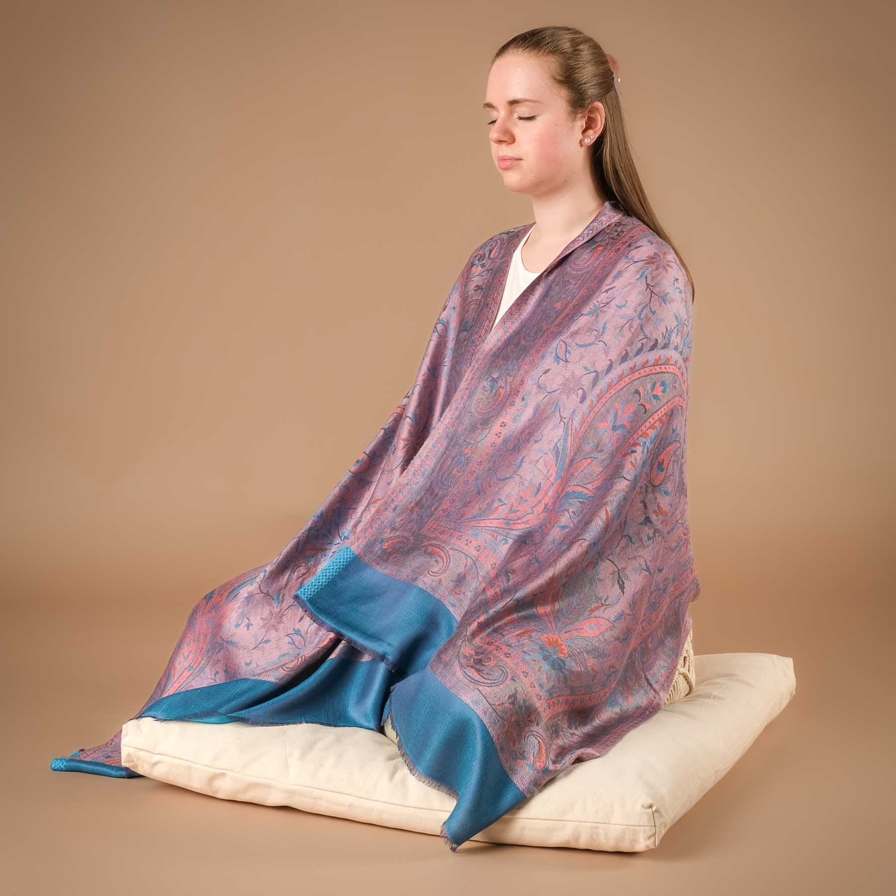 Sciarpa scialle da meditazione Katharina