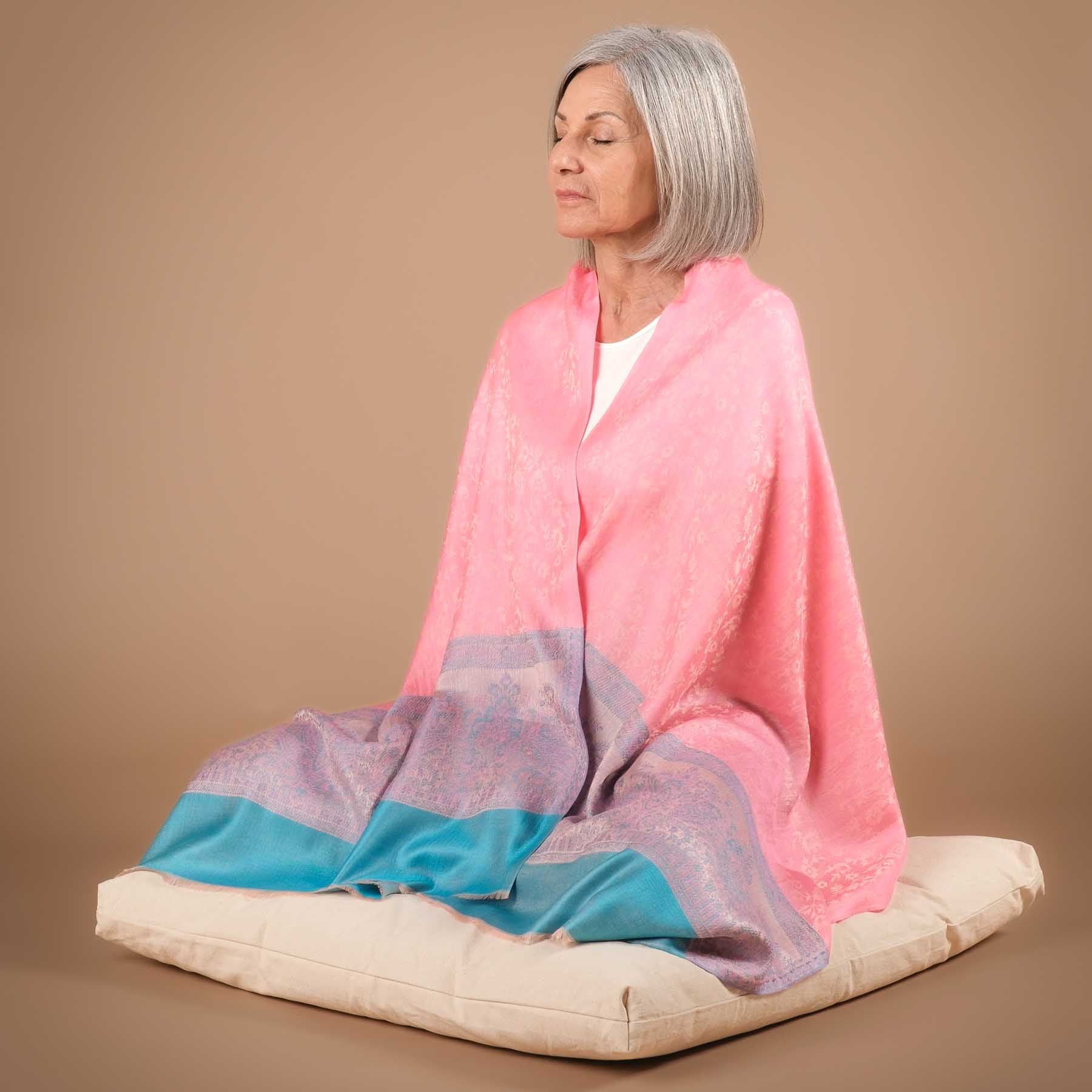 Sciarpa scialle da meditazione sulla leggerezza