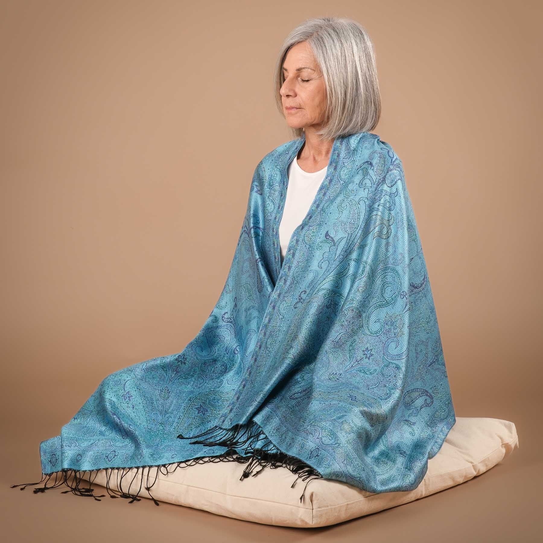 Scialle da meditazione in seta Capri