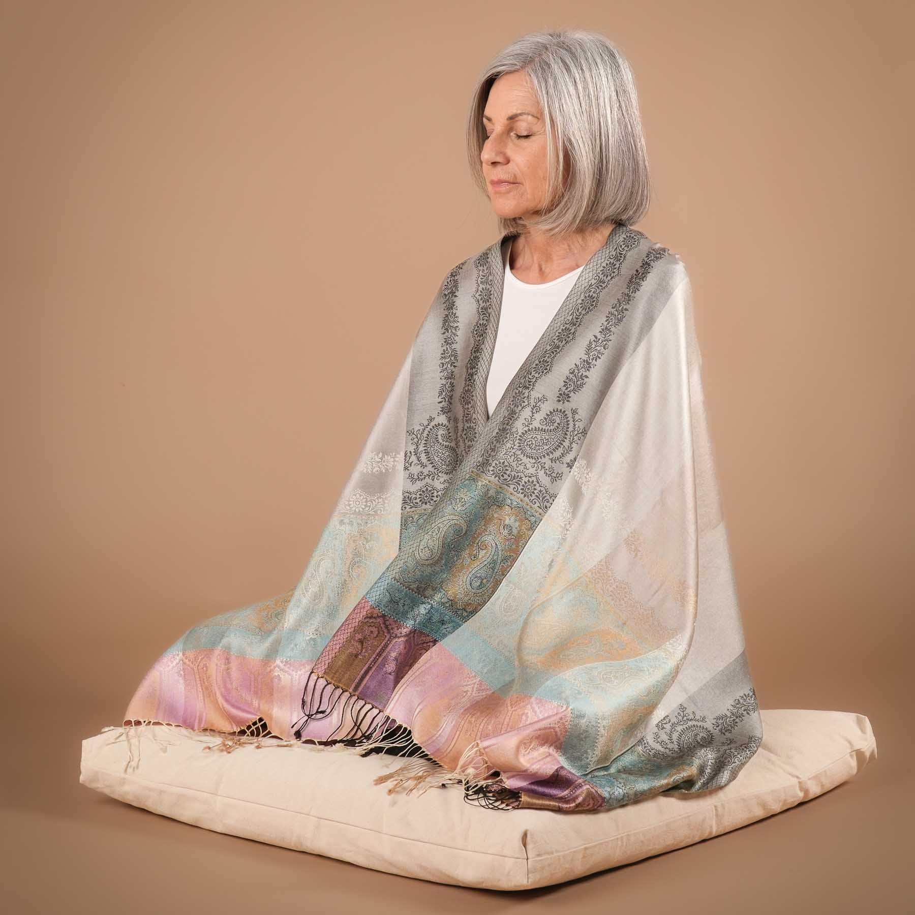 Scialle da meditazione sciarpa di seta Hera