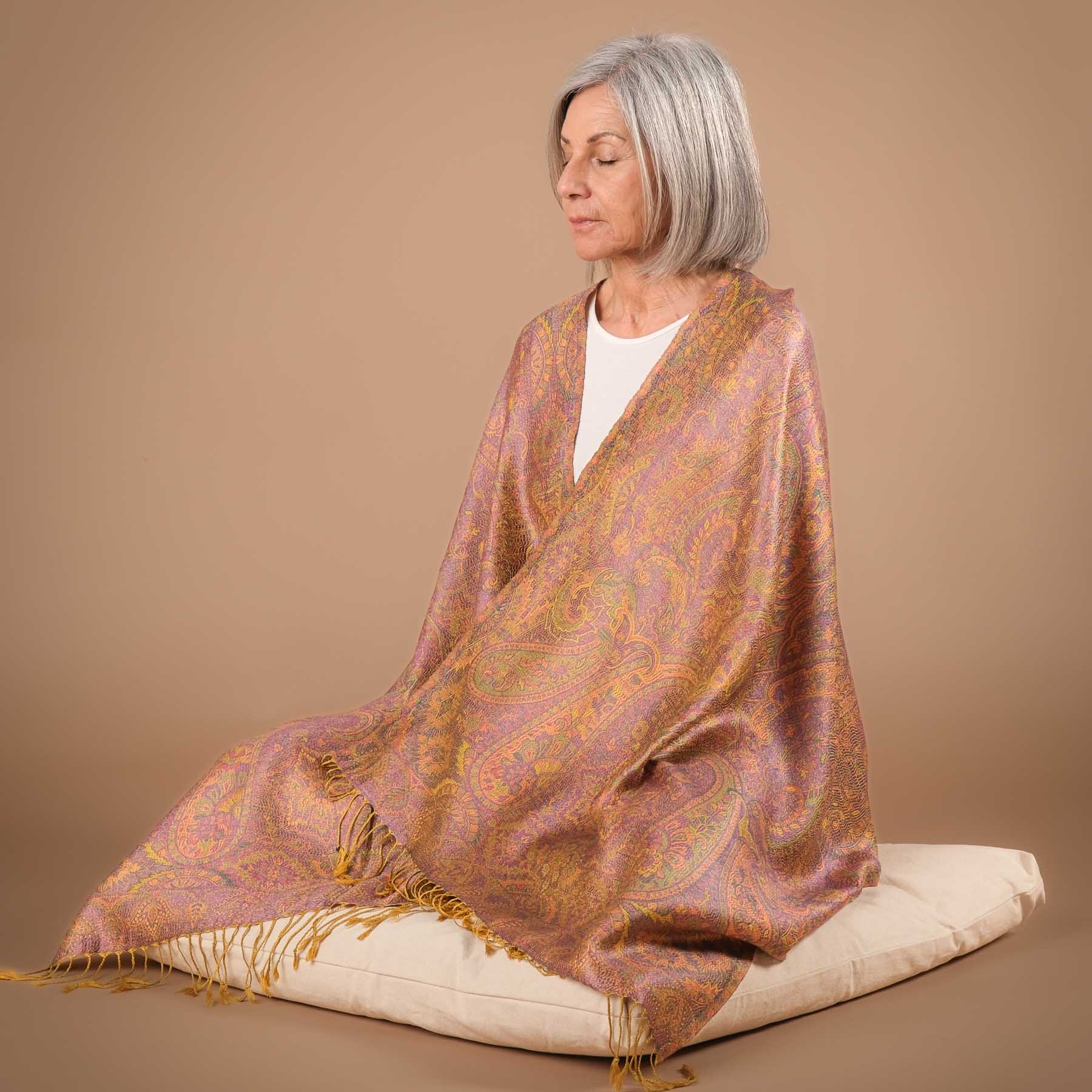 Scialle da meditazione in seta Victoria