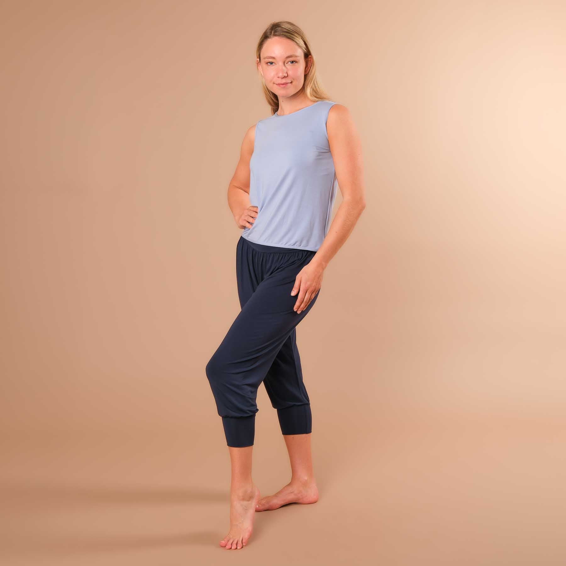 Canotta Comfy wide made in Switzerland sostenibile blu cielo