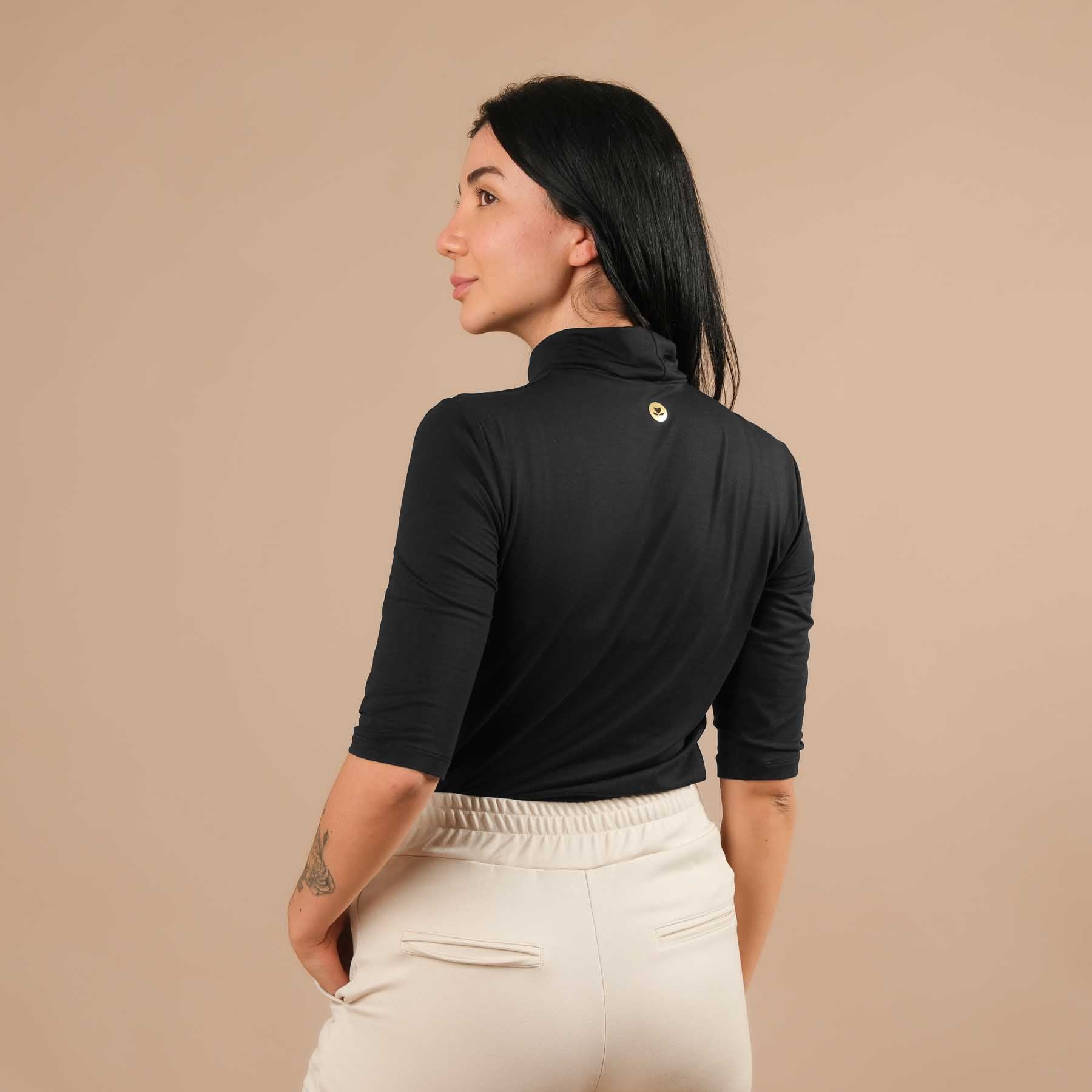 Camicia yoga con collo a dolcevita e manica corta nera