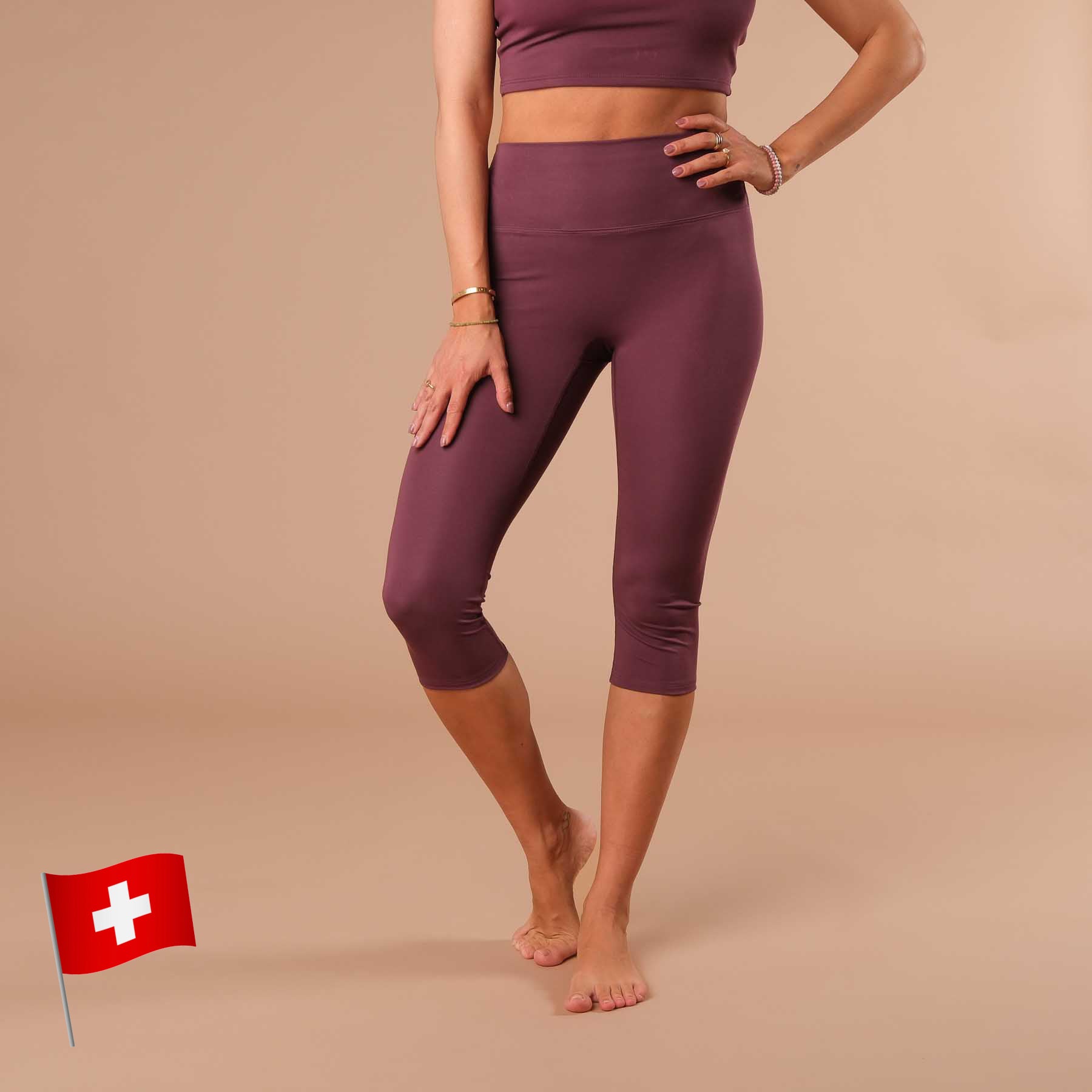 Yoga Capri Leggings Comfy berry Prodotto sostenibile in Svizzera