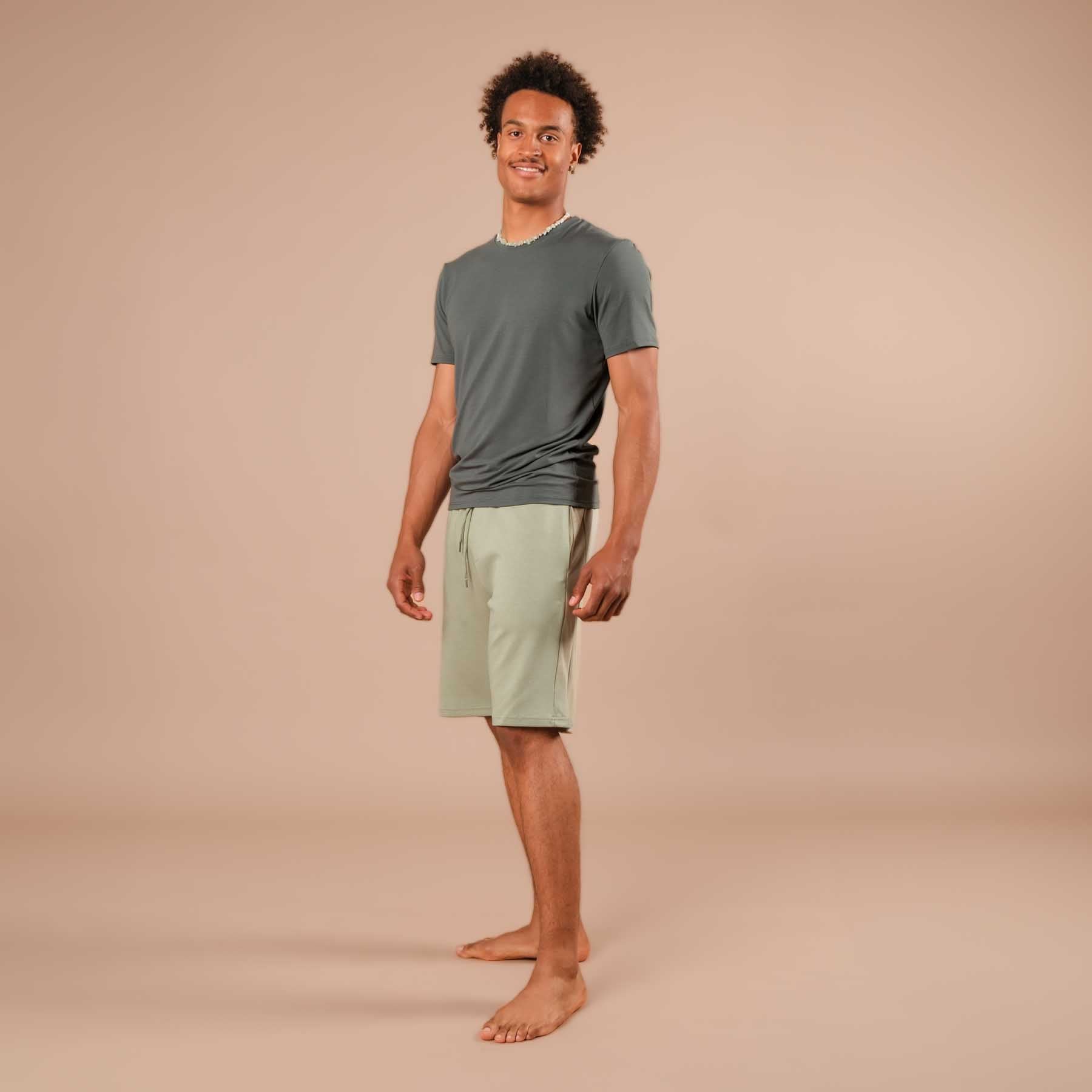 Pantaloncini da yoga da uomo verde giada