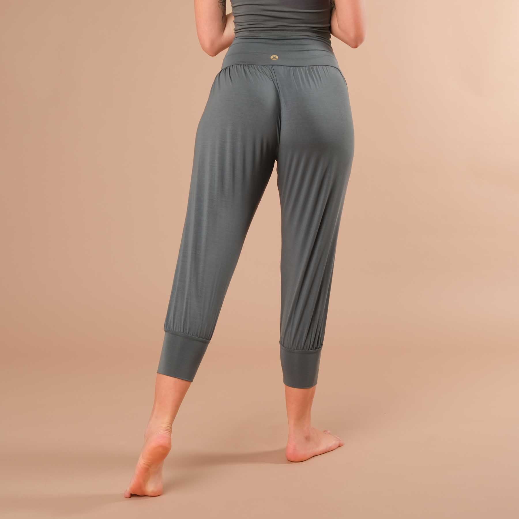 Pantaloni da yoga Goa 3/4 (Capri) smeraldo