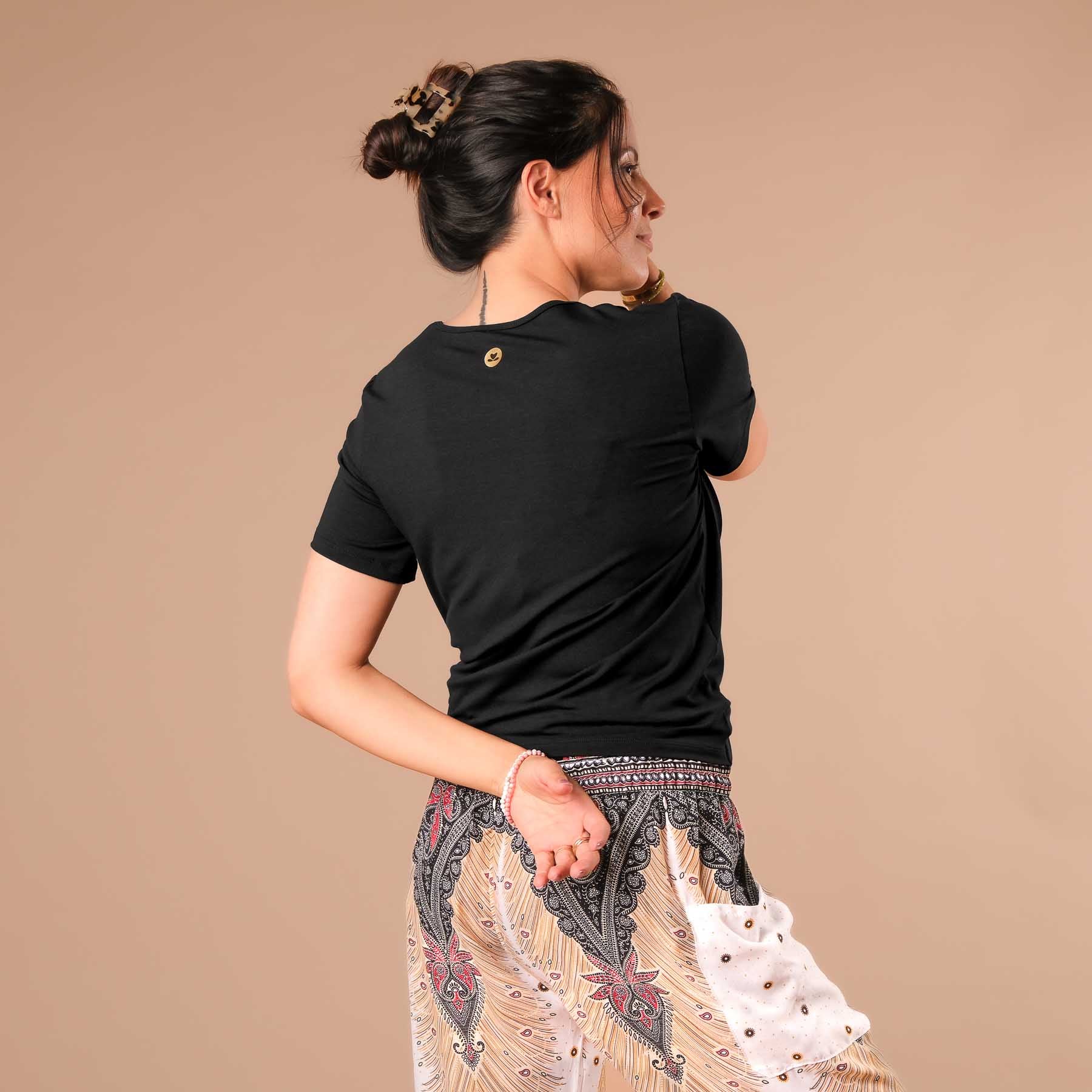 Top Twist da yoga Classy a maniche corte nero