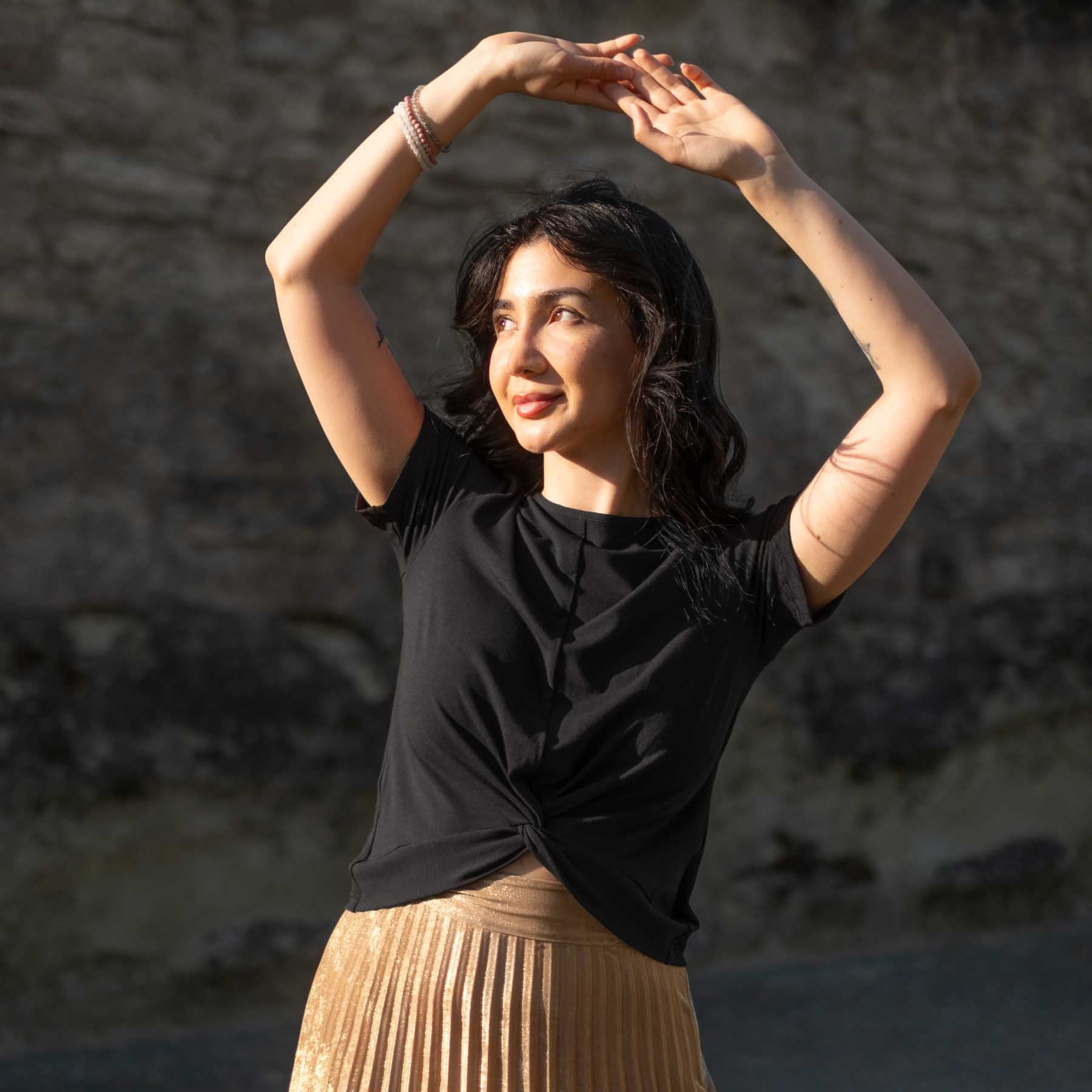 Top Twist da yoga Classy a maniche corte nero