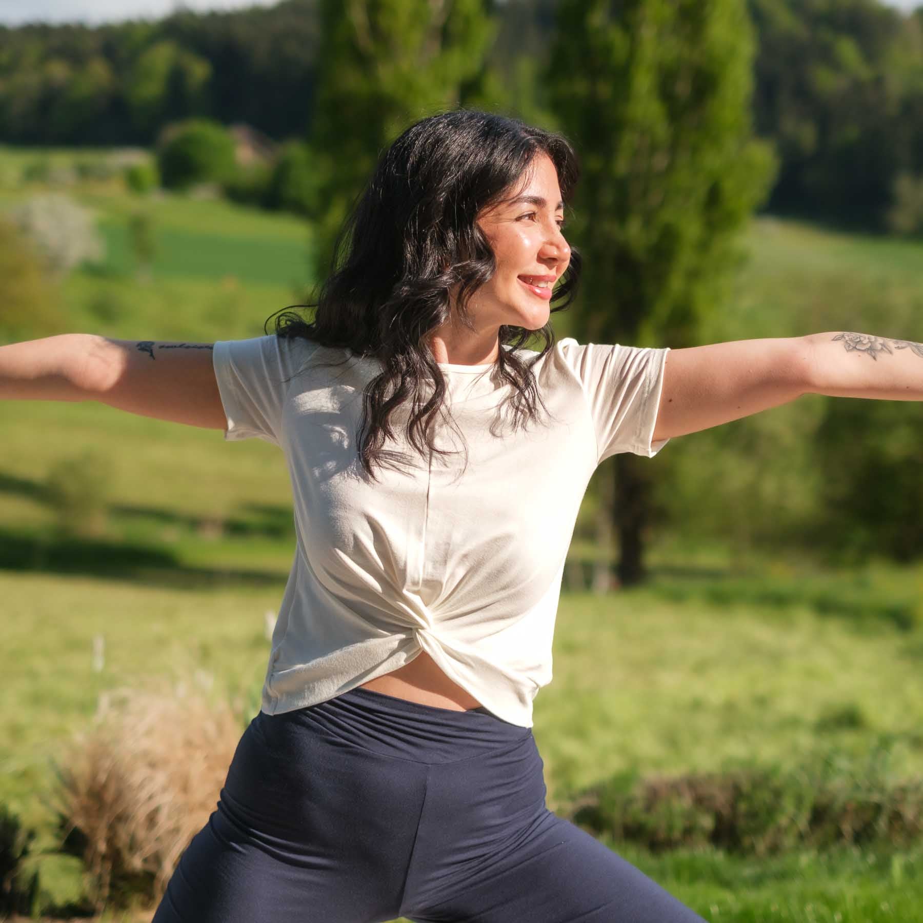 Top da yoga Classy a manica corta bianco