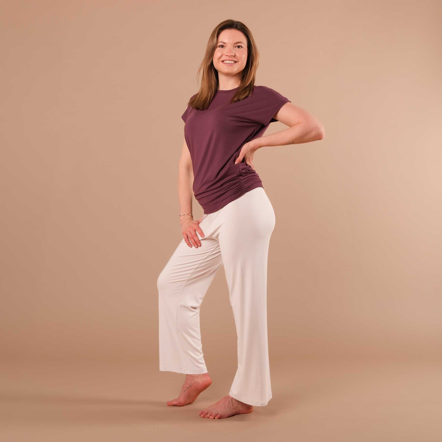Camicia yoga Comfy manica corta made in Switzerland sostenibile berry