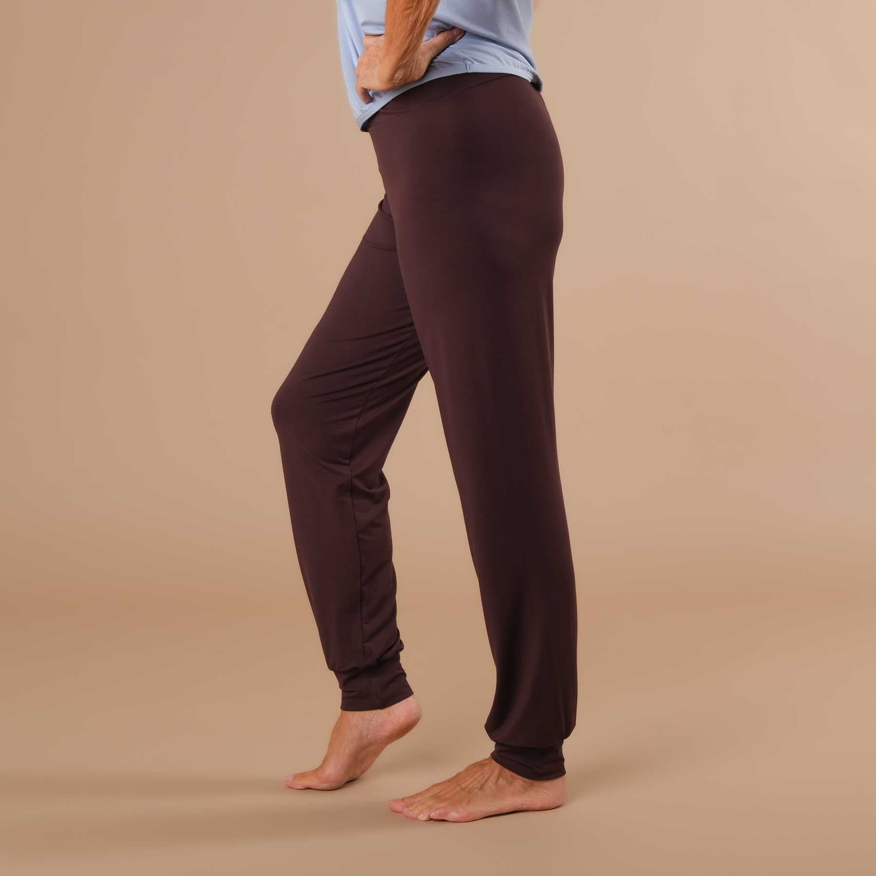Pantaloni yoga Viki pantaloni yoga larghi color melanzana