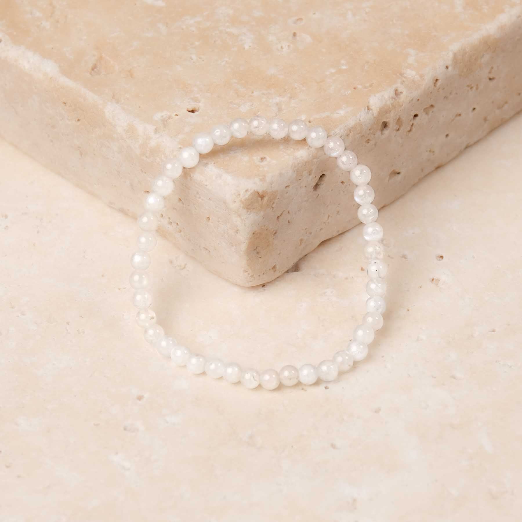 Bracciale di pietre preziose Pietra di luna 4 mm