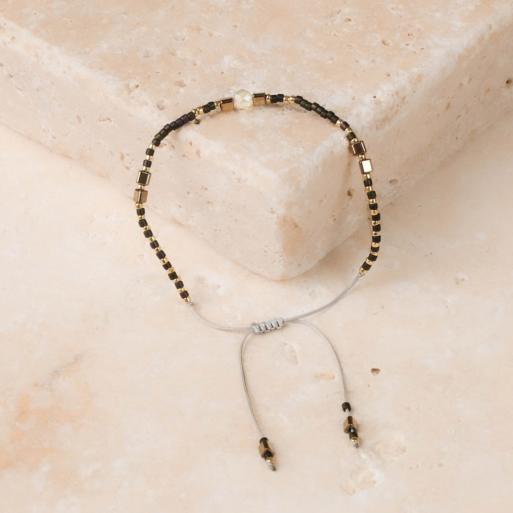 Bracciale dell'amicizia Miyuki per adulti e bambini espresso