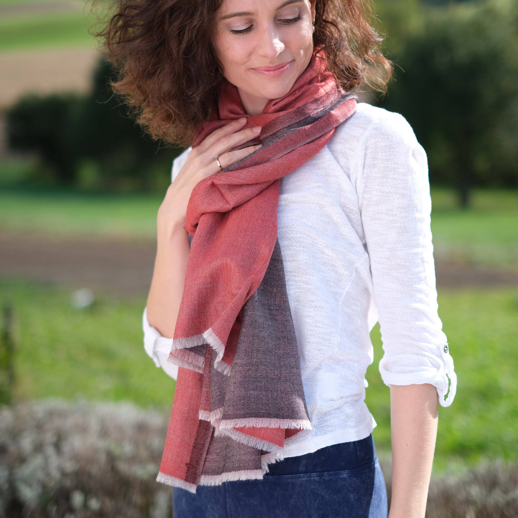 Scialle da meditazione in lana pregiata doppia lava