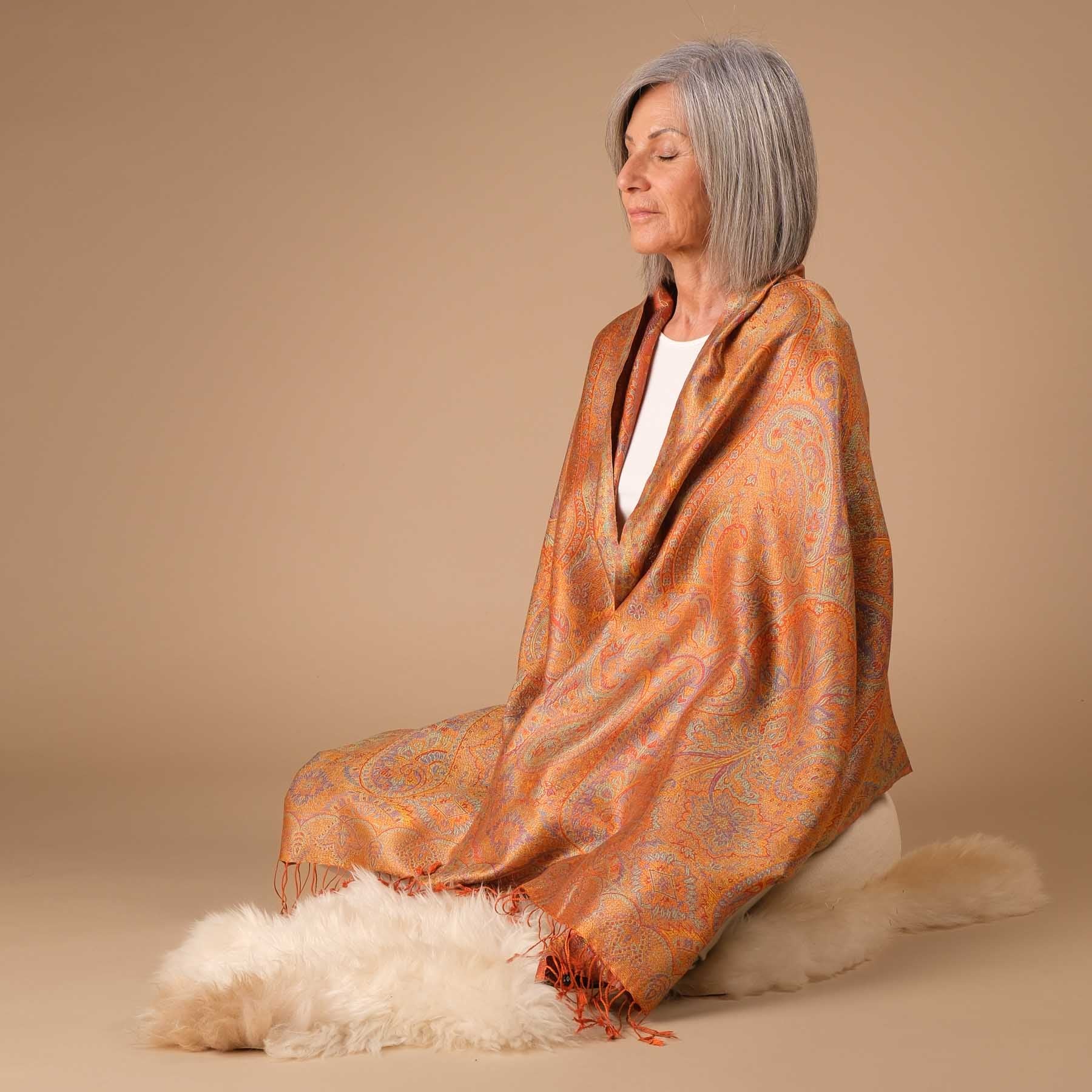 Scialle da meditazione in seta Aurora