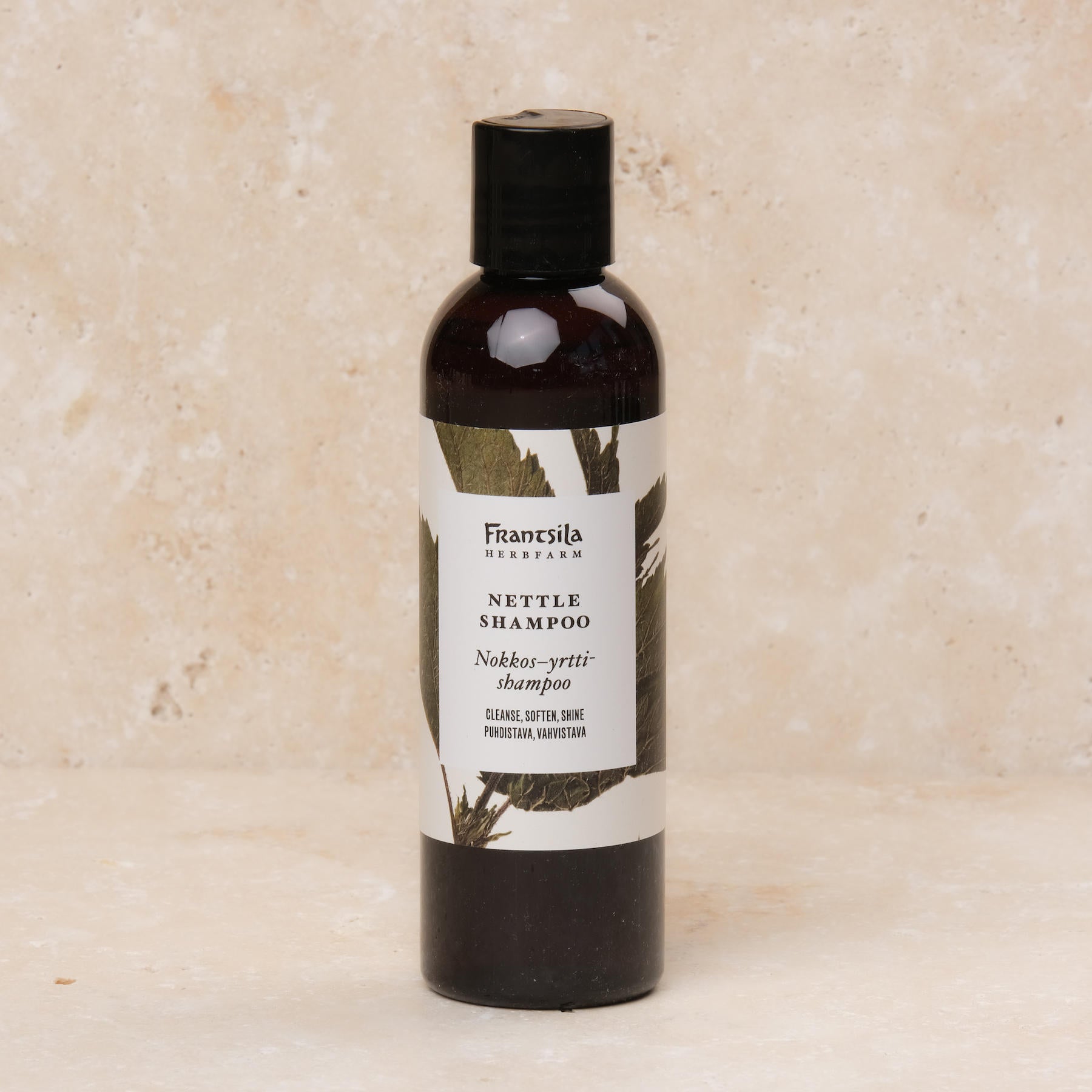 Shampoo all'ortica alle erbe