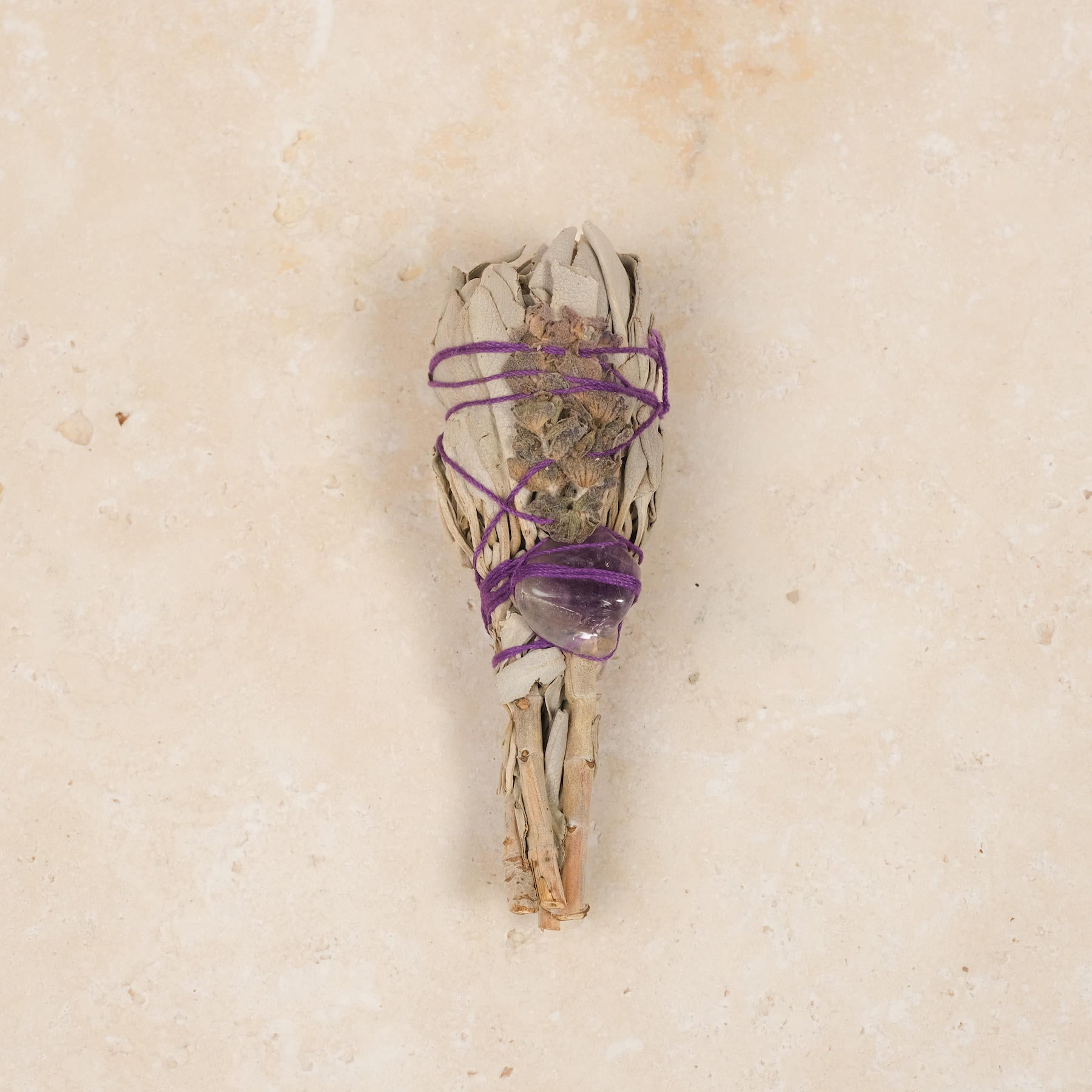 Salvia bianca con gemma ametista