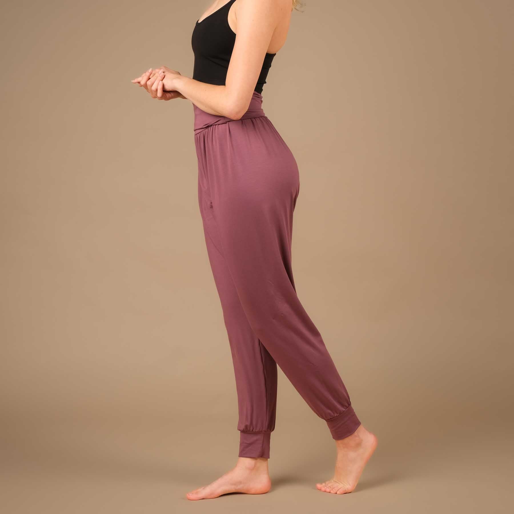 Pantaloni yoga Taj Mahal lunghi sostenibili made in Switzerland melanzana