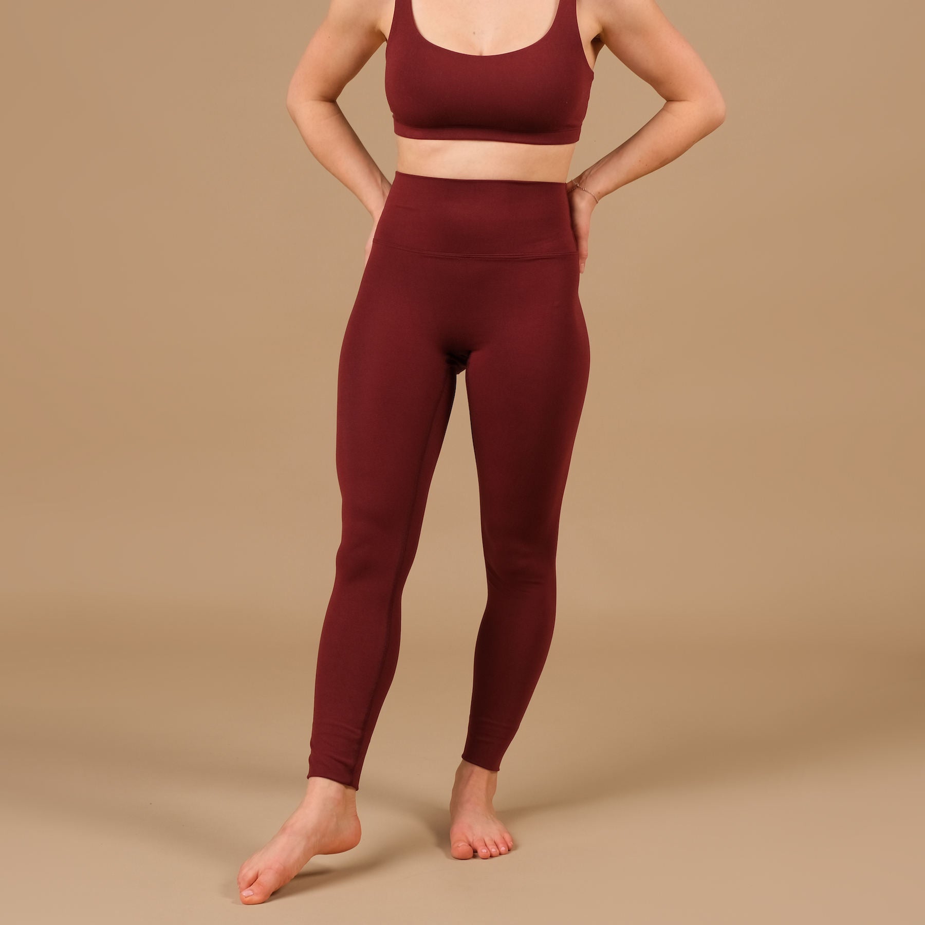 Leggings Yoga Comodi bordeaux, morbidissimi, sostenibili, made in Switzerland