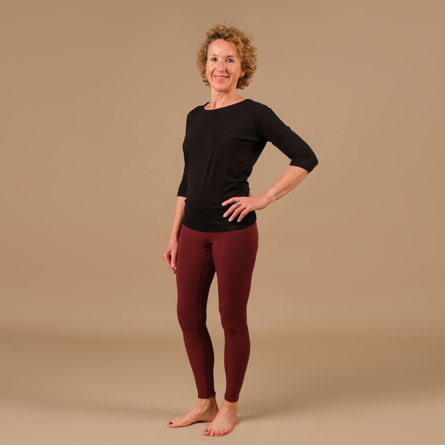 Leggings Yoga Comodi bordeaux, morbidissimi, sostenibili, made in Switzerland