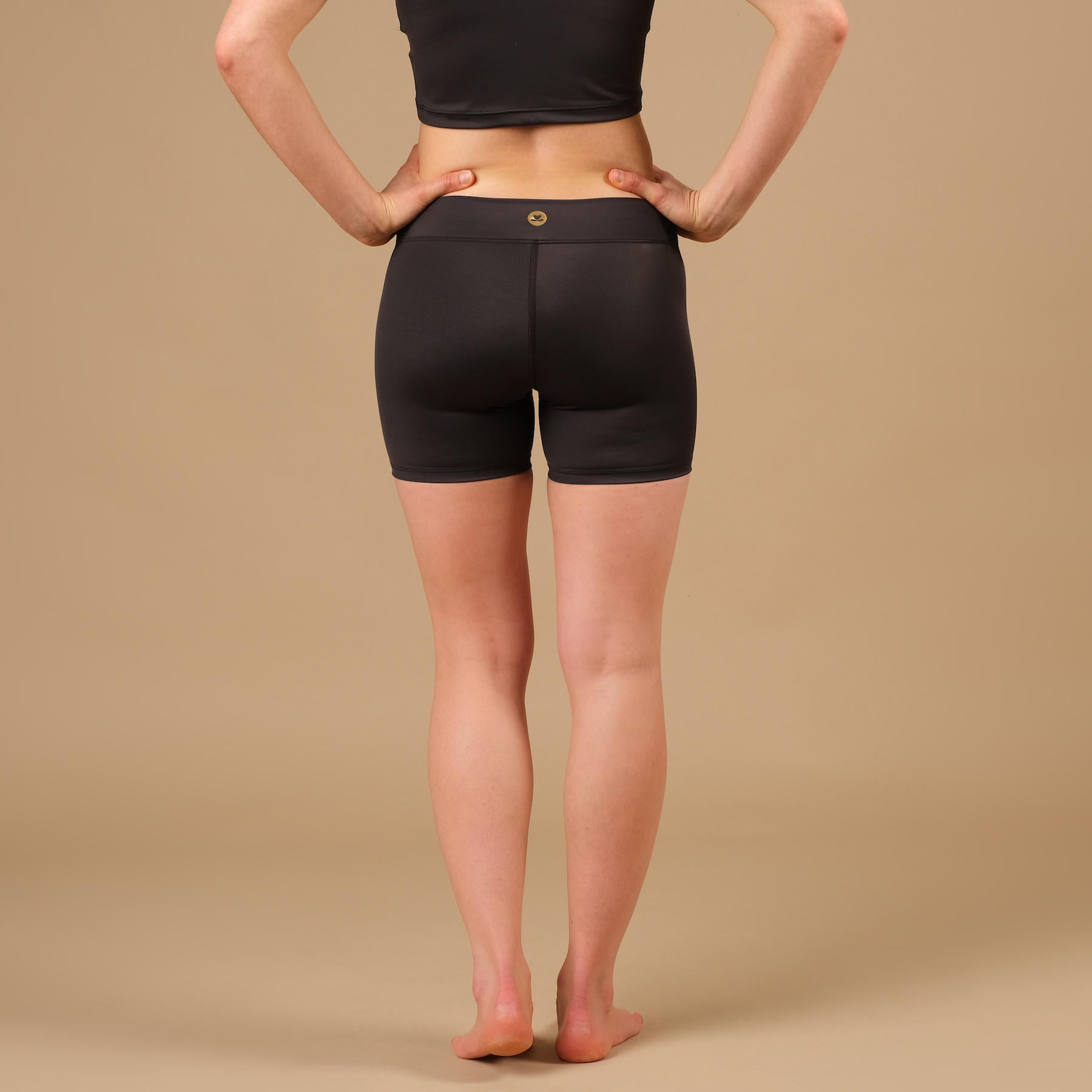 Pantaloncini da yoga Eco Mare Econyl espresso