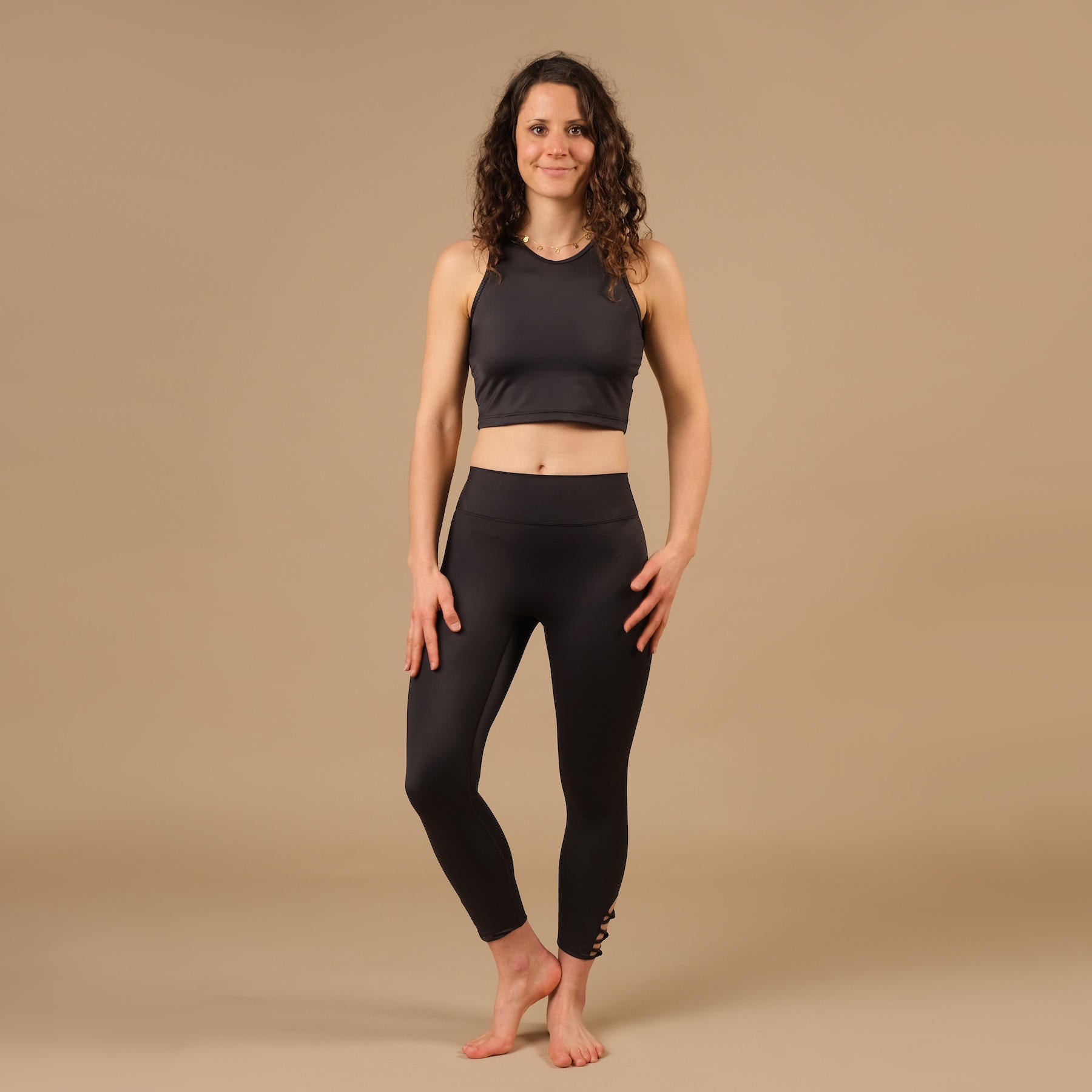 Leggings Yoga 7/8 Eco Mare realizzati in Svizzera con tessuto Econyl riciclato espresso