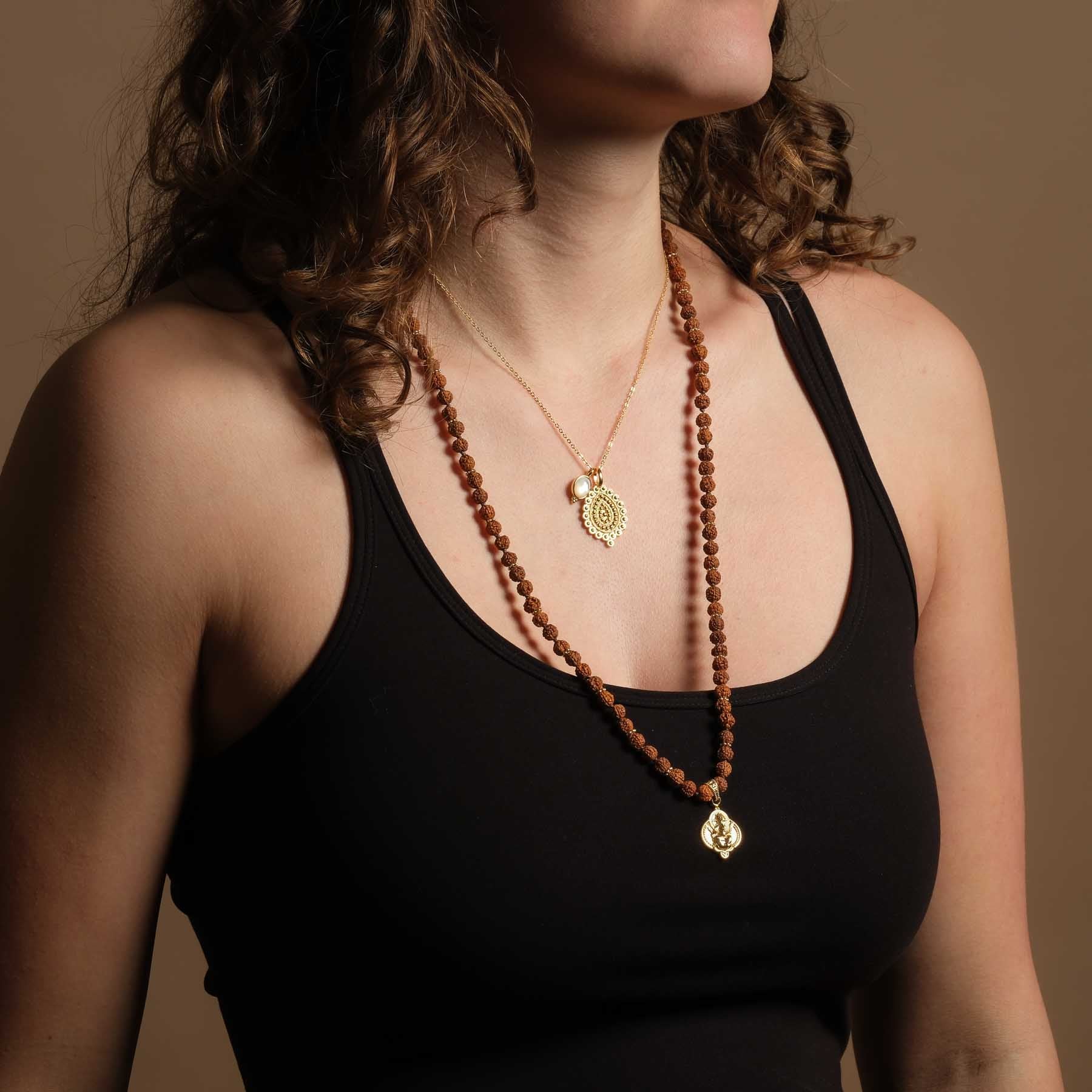 Collana Mala Ganesh con perline Rudraksha oro