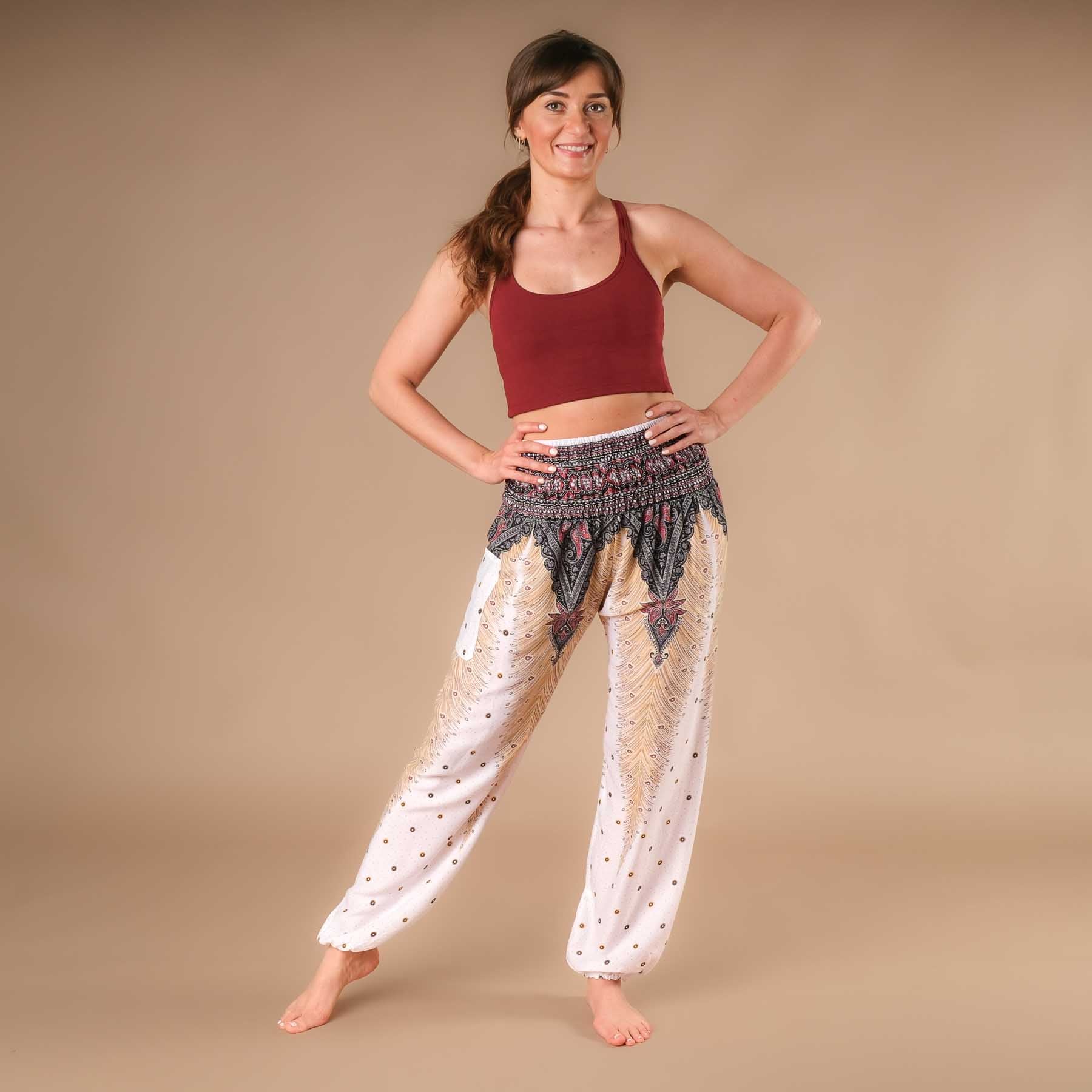 Pantaloni yoga harem bianco piuma