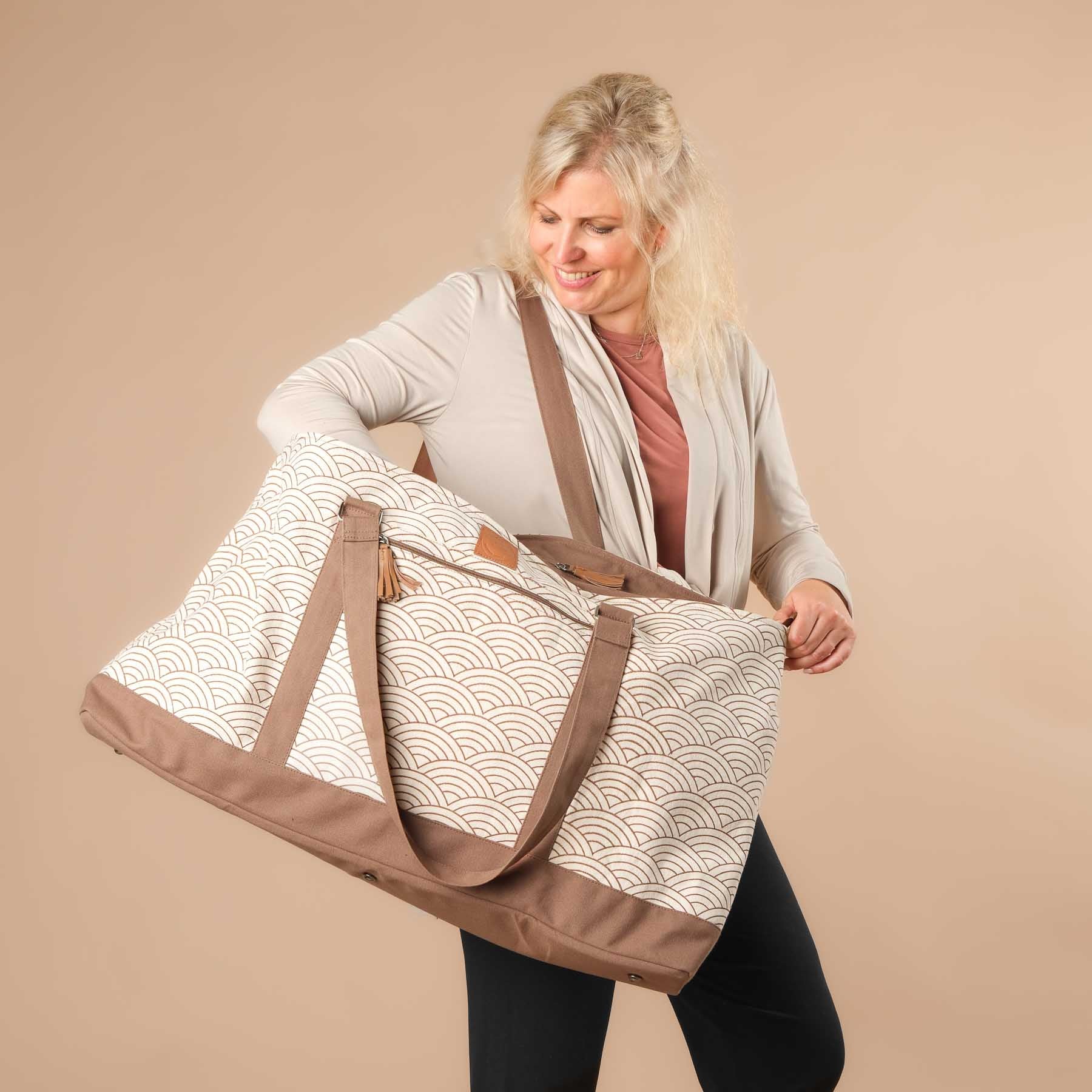 Borsa yoga grande - Borsa da viaggio Waves marrone-terra