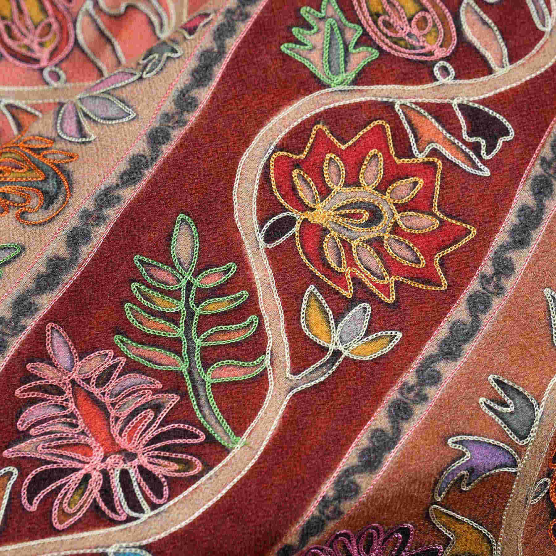 Sciarpa scialle da meditazione in lana e seta fine a forma di fiore