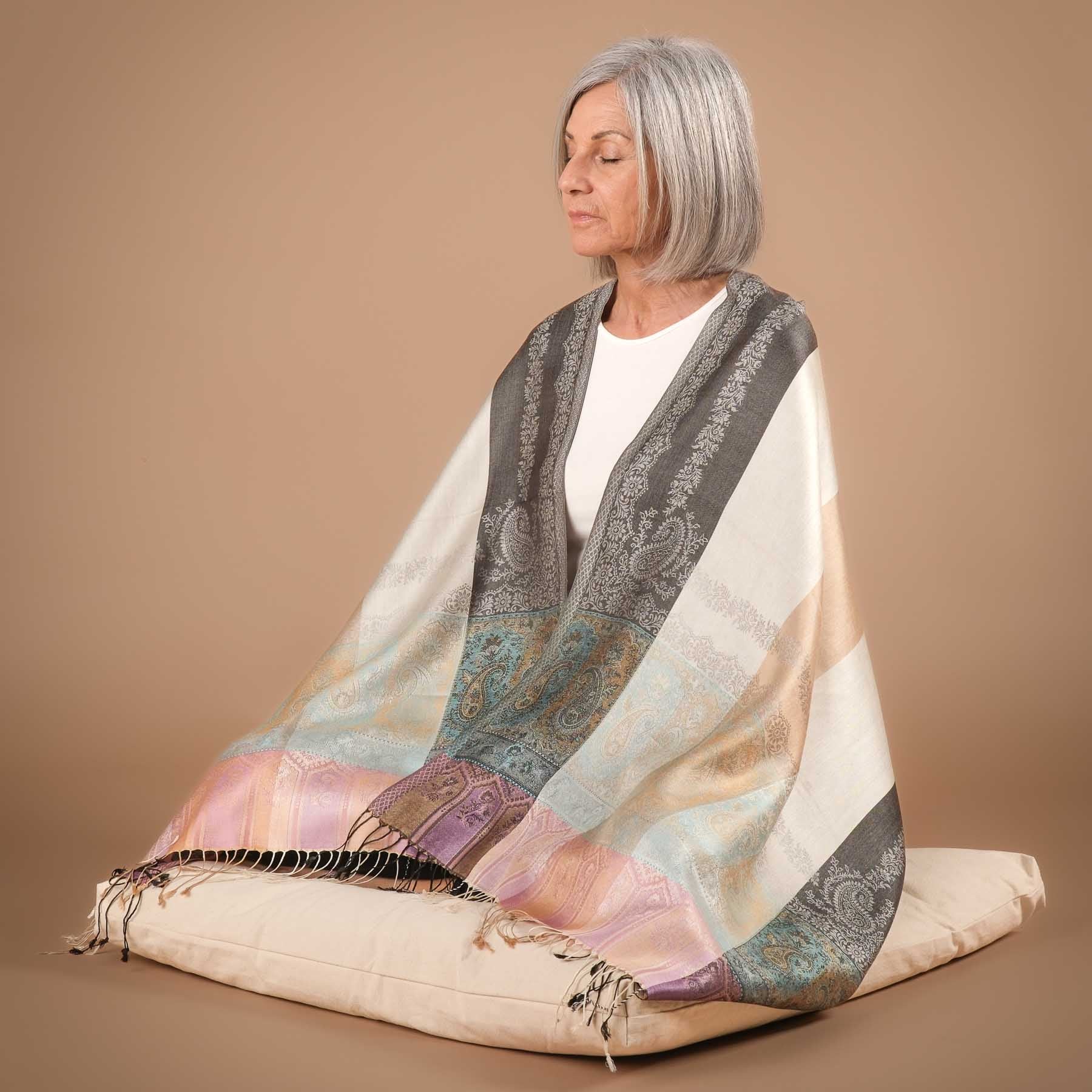 Scialle da meditazione sciarpa di seta Hera