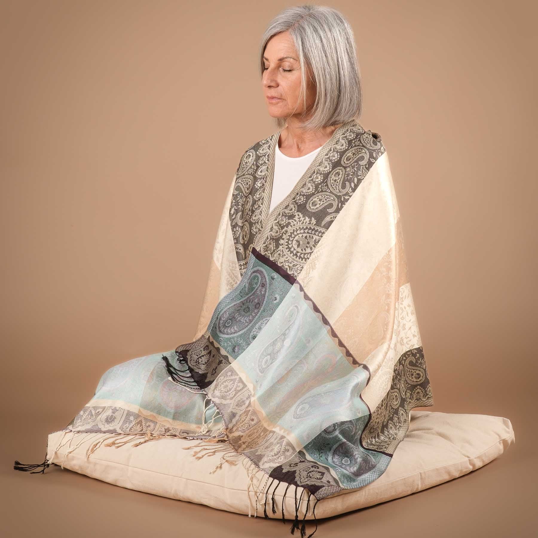 Scialle da meditazione sciarpa di seta Nuria