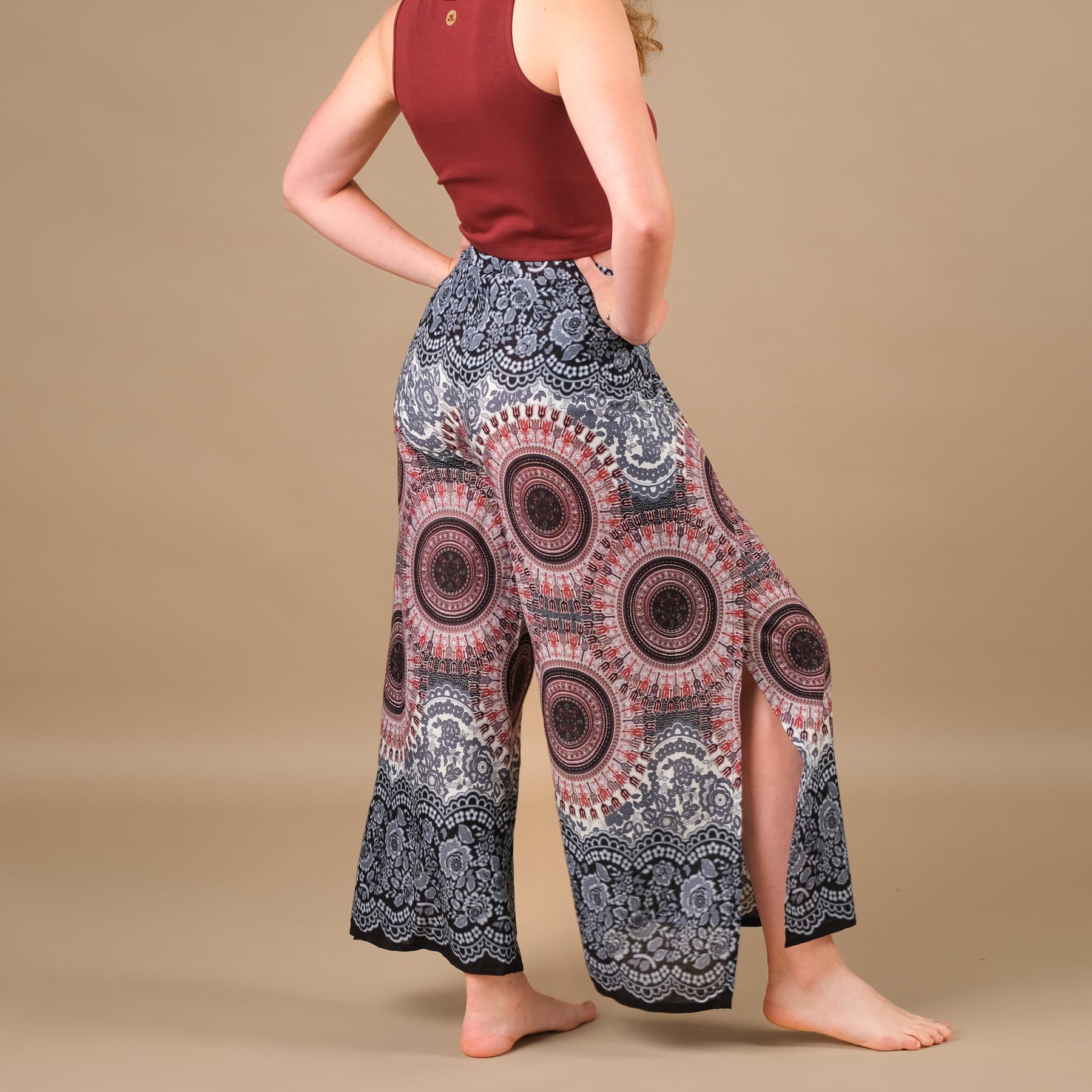 Palazzo Wrap Pants Mandala bianco tessuto leggero e arioso