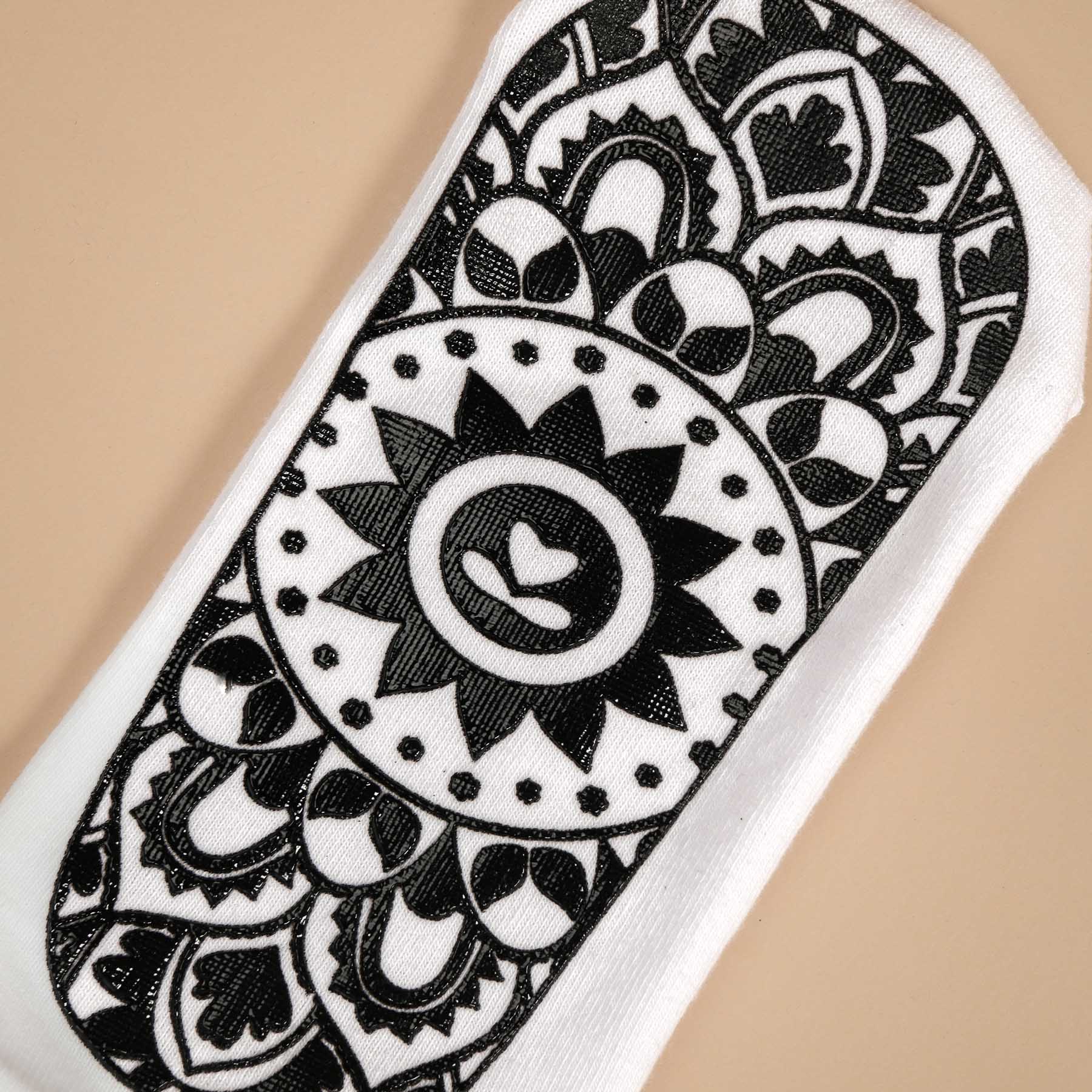 Calze antiscivolo yoga alte con motivo mandala bianco