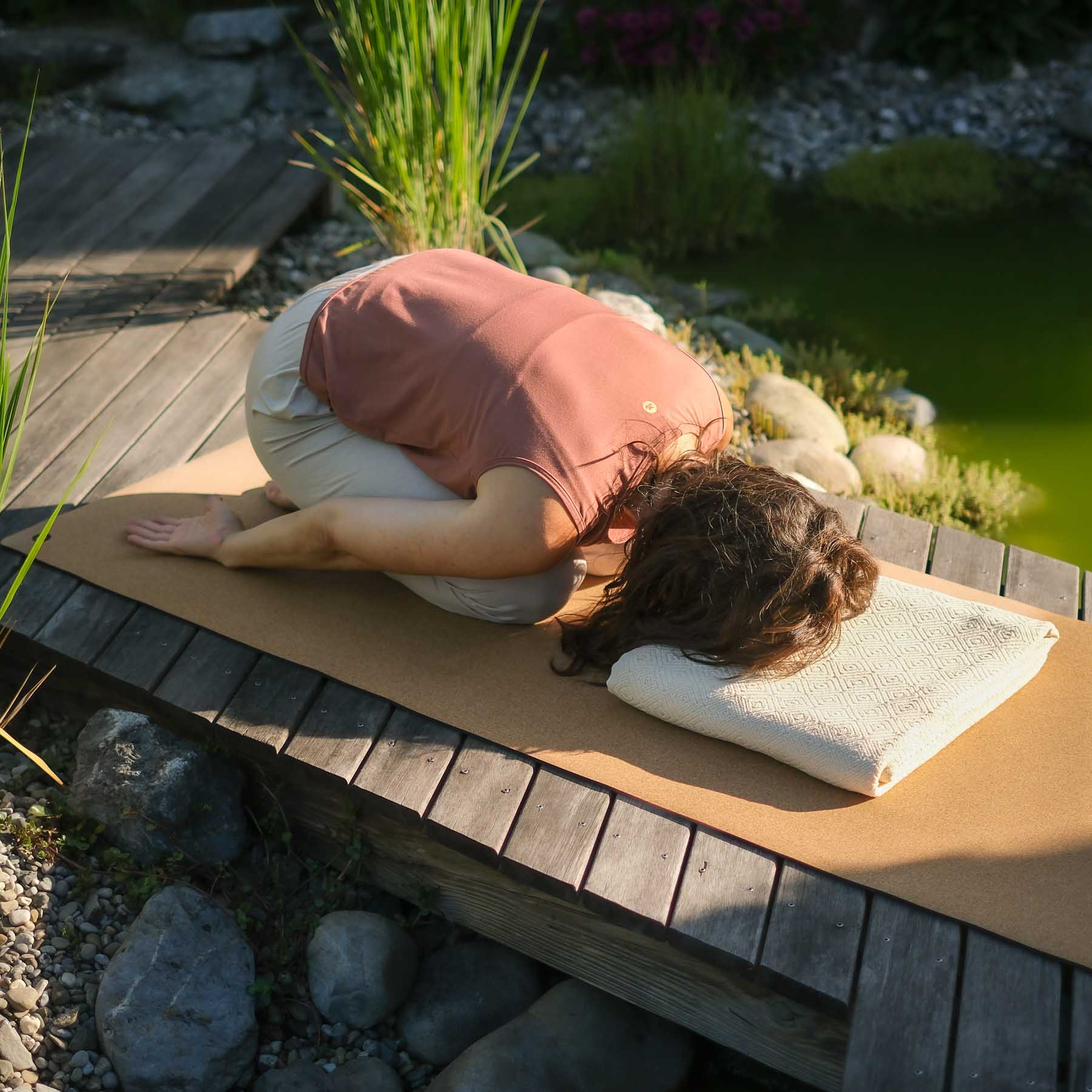 Coperta yoga in cotone organico naturale bianco