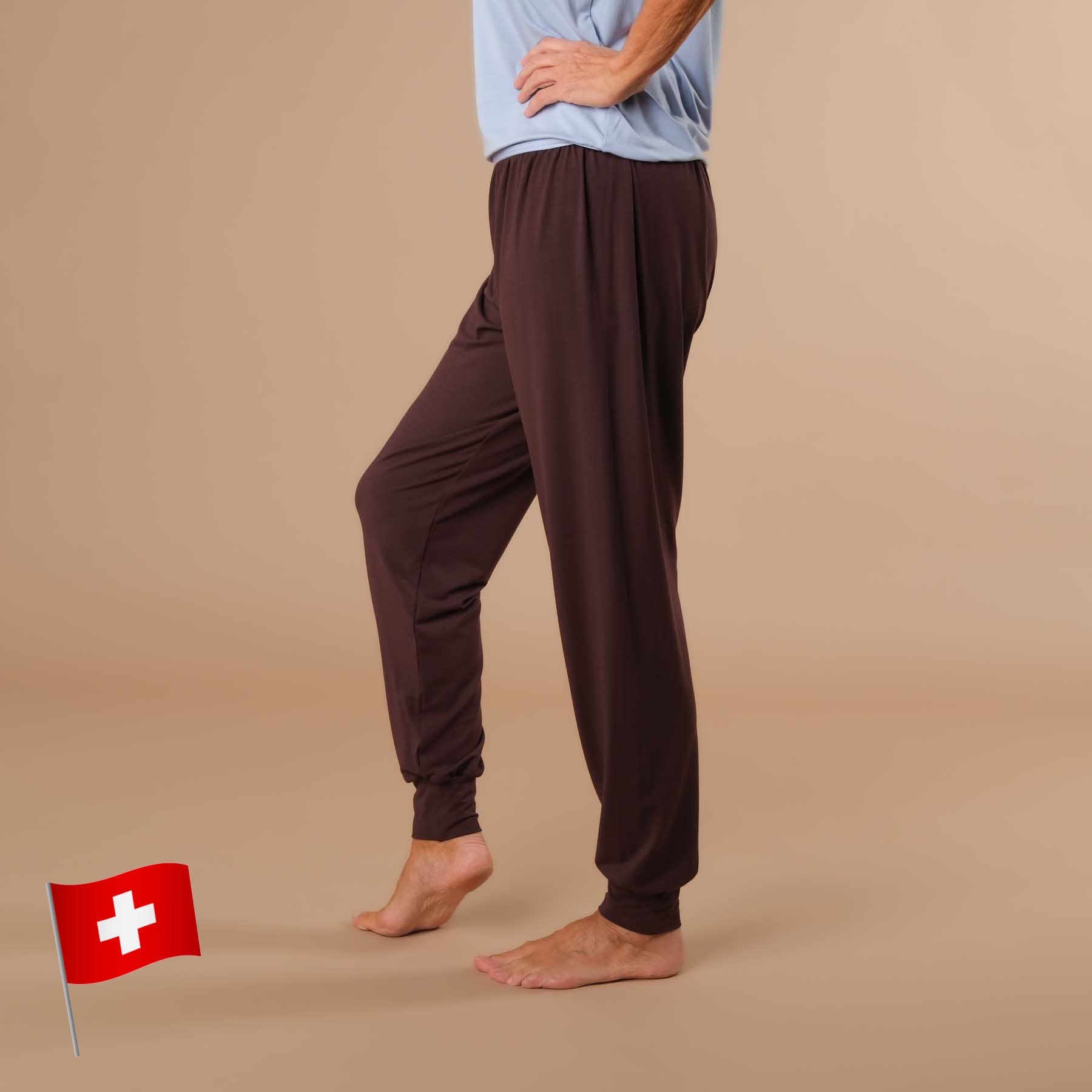 Pantaloni yoga Taj Mahal lunghi, prodotti in Svizzera in modo sostenibile, colore melanzana