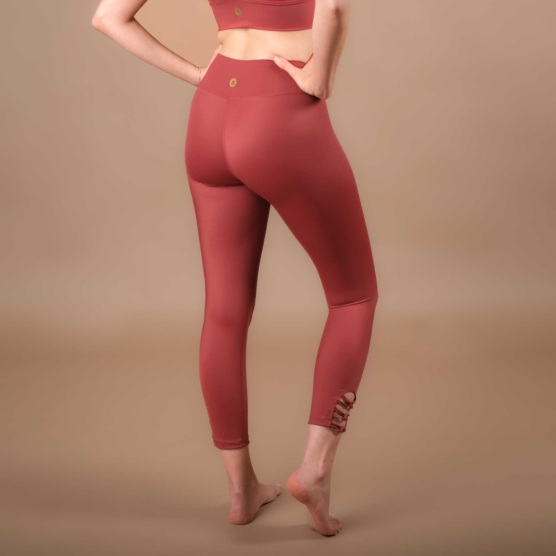 Leggings yoga 7/8 Eco Mare realizzati in Svizzera con tessuto riciclato Econyl terracotta