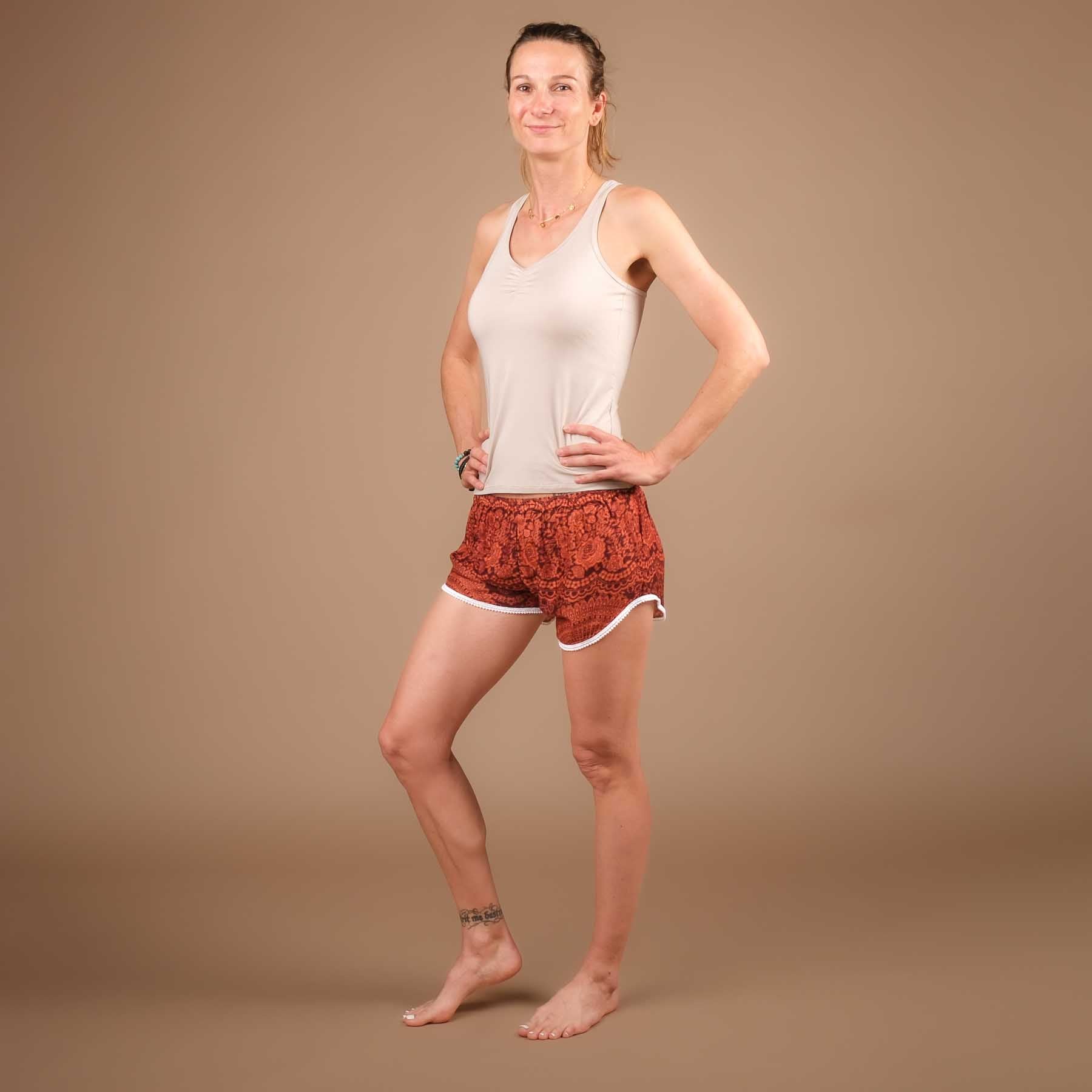 Pantaloncini Yoga Pom Pom marrone ruggine