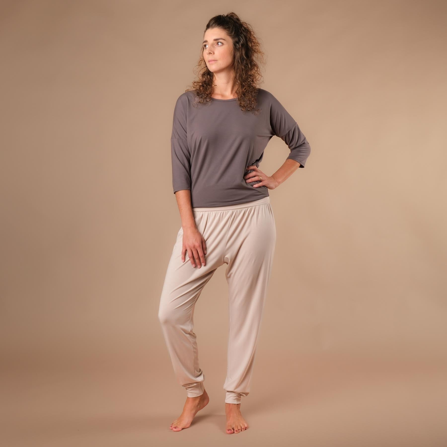 Yoga Shirt Comfy manica 3/4, made in Switzerland, tessuto morbidissimo, grigio acciaio