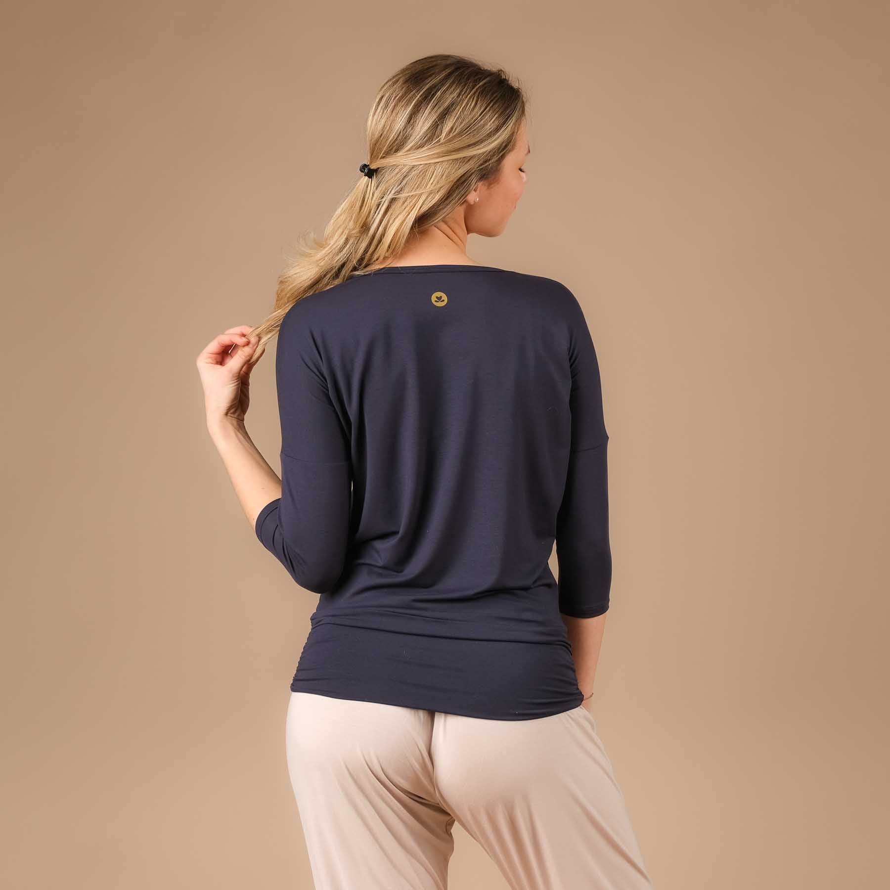 Yoga Shirt Comode maniche a 3/4, made in Switzerland, tessuto morbidissimo, blu navy