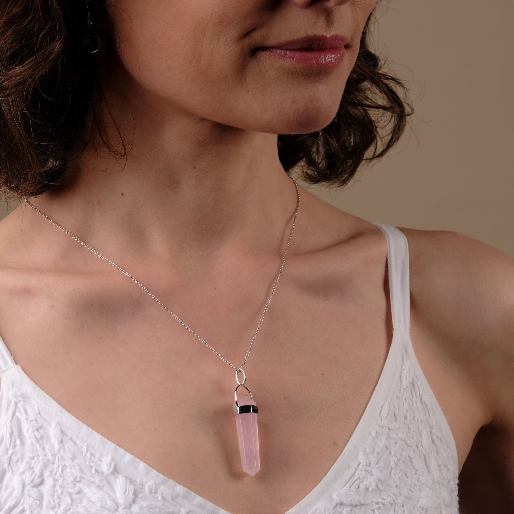 Collana con pizzo di quarzo rosa in argento